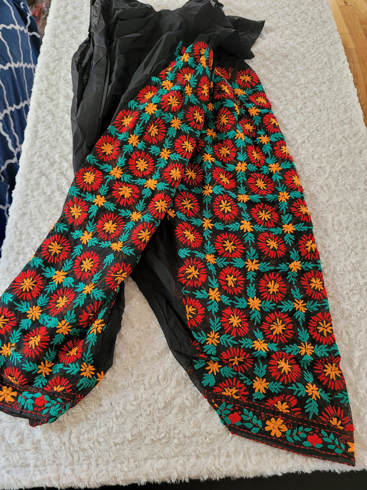 Free size silk phulkari salwer