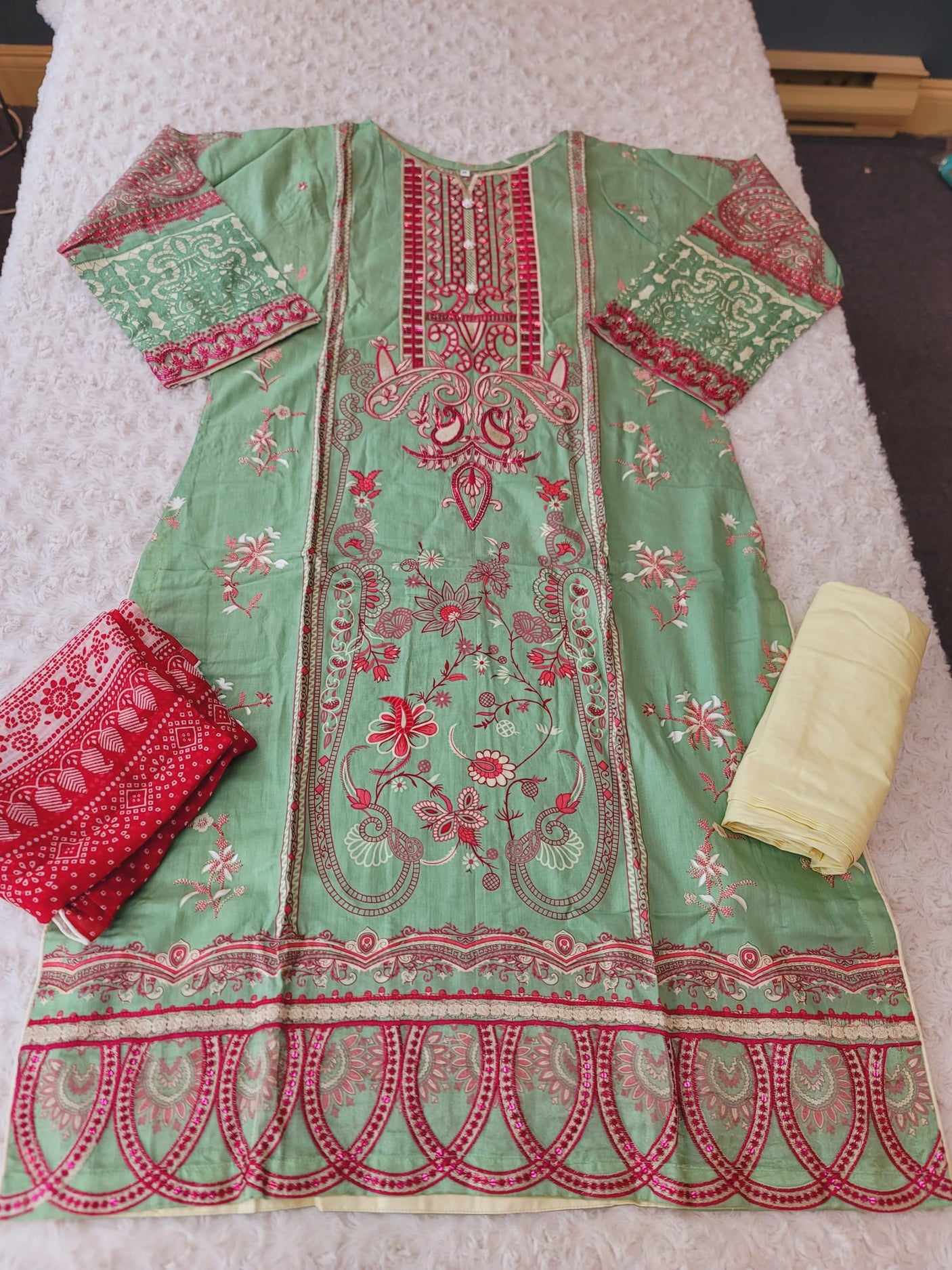 Pakistani Stitched lawn Embroidered Salwar kameez ready to ship