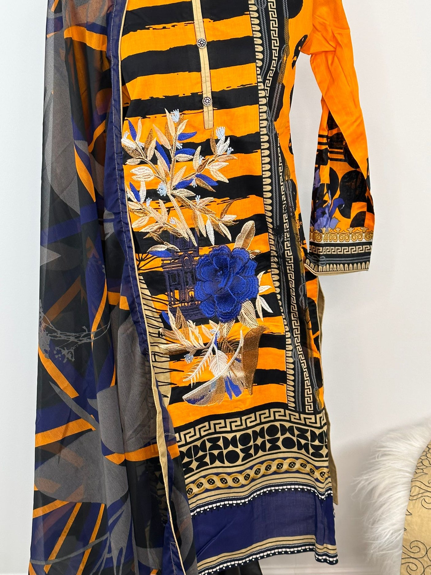 Pakistani Embroidered Lawn ready to ship