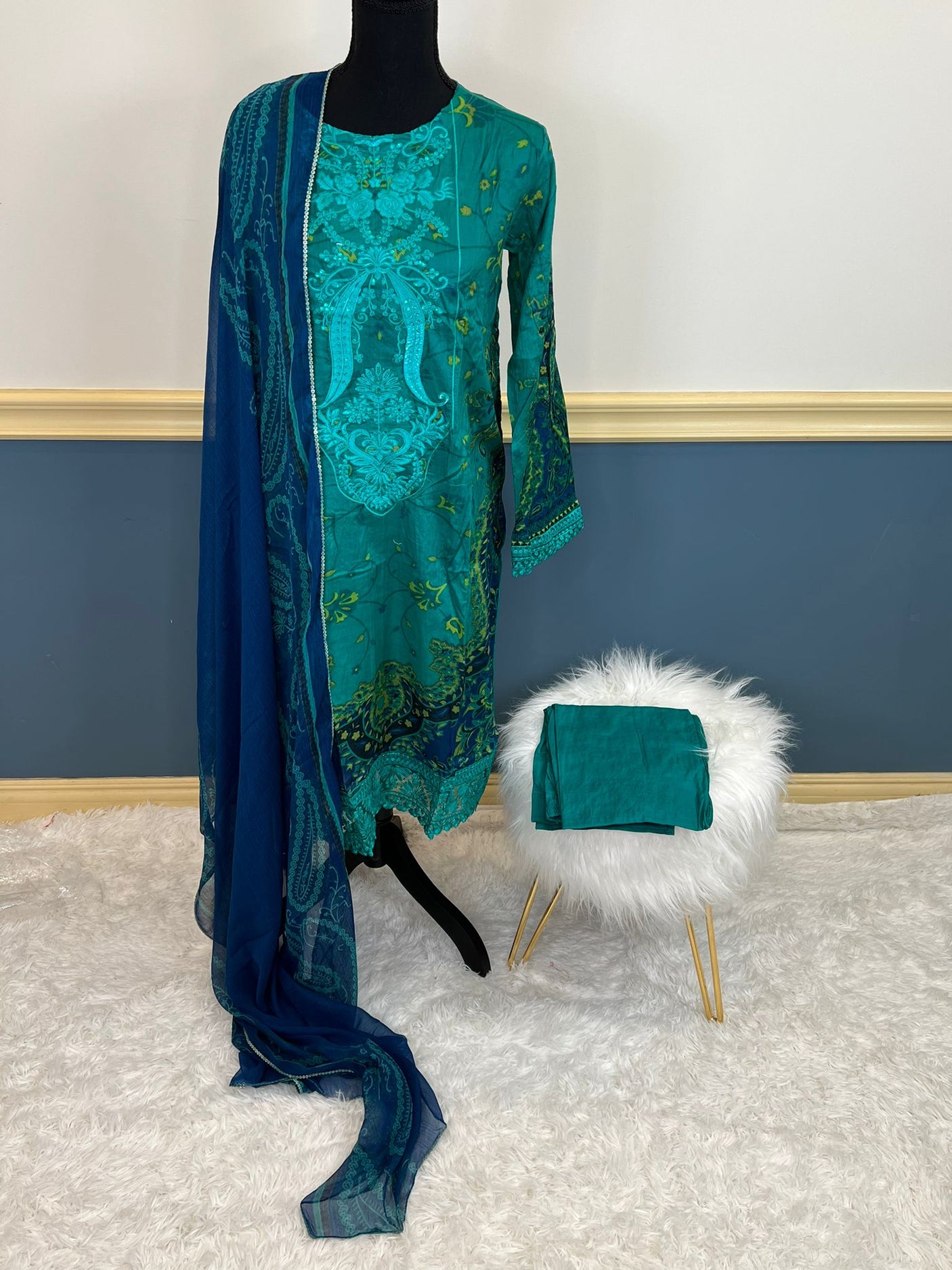 Pakistani Stitched lawn Embroidered Salwar kameez ready to ship