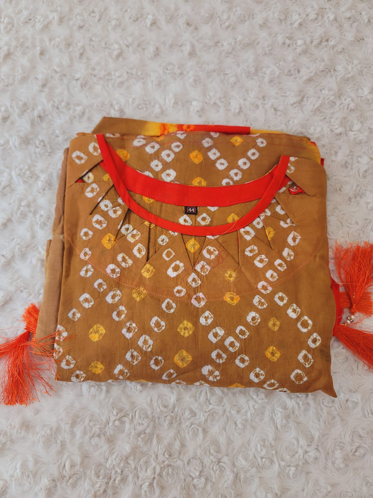 Bangladeshi batik salwer kamiz