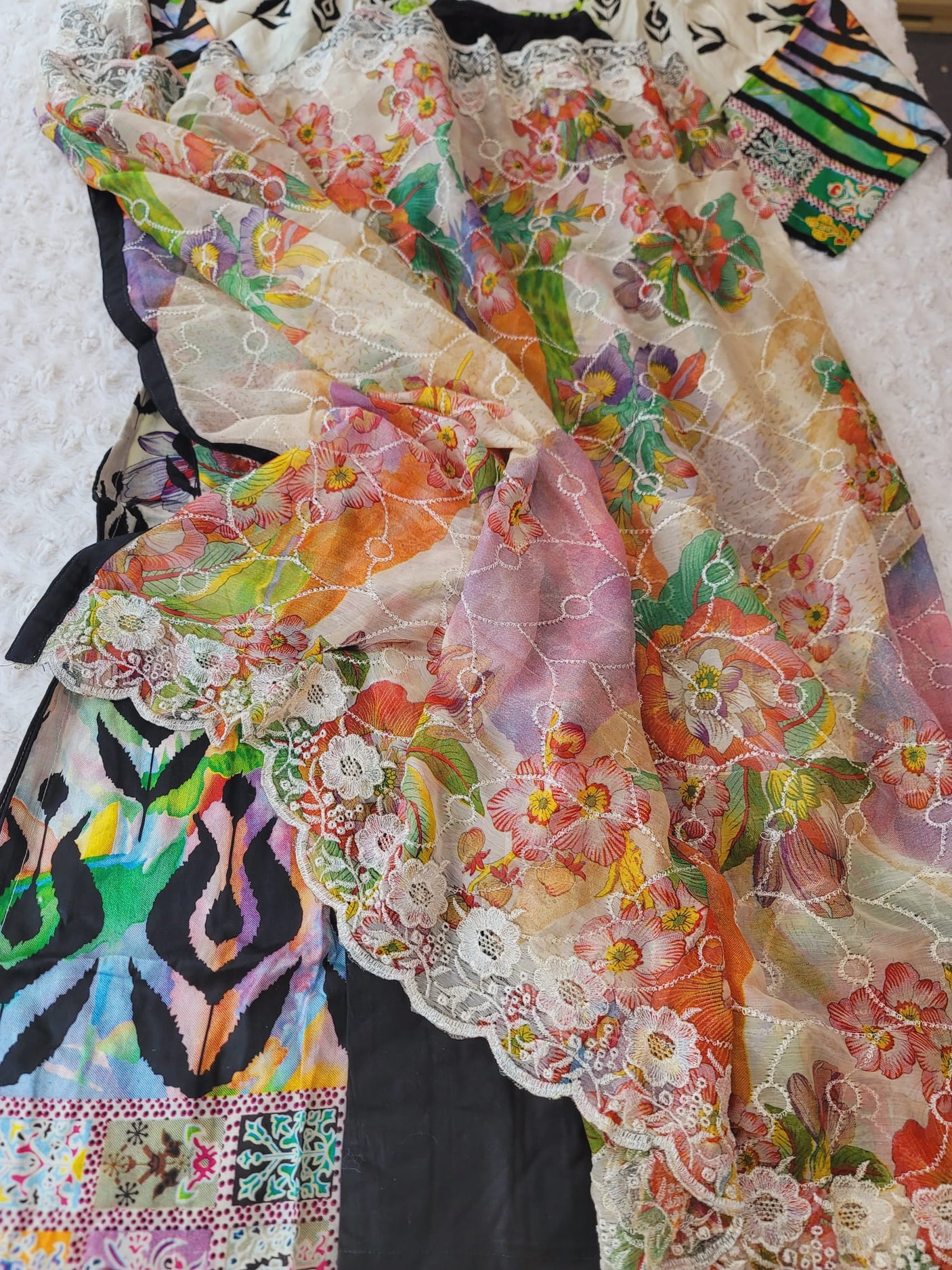 Pakistani Stitched lawn Embroidered Salwar kameez ready to ship