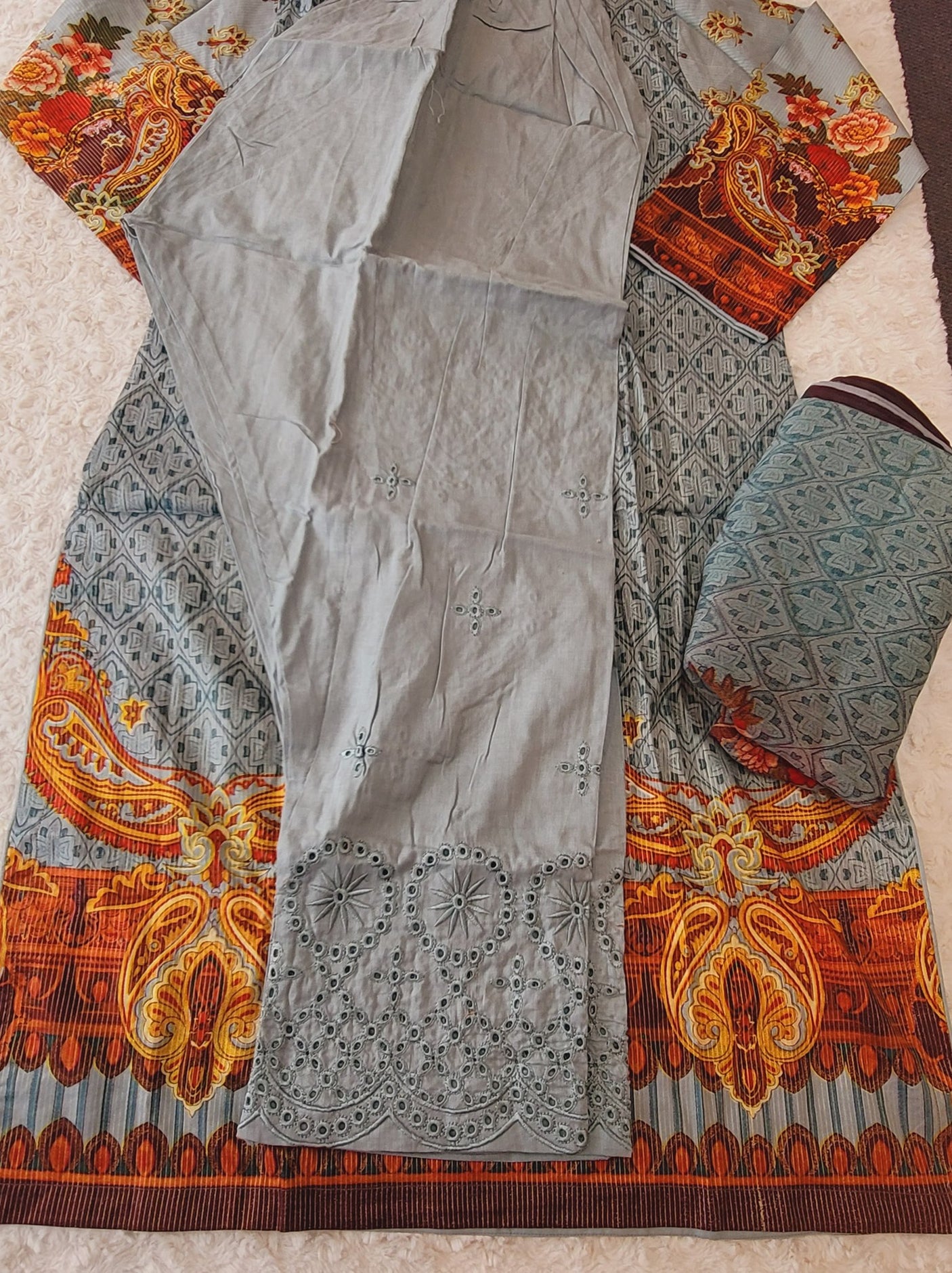 Pakistani stitched lawn Embroidered Salwar kameez ready to ship