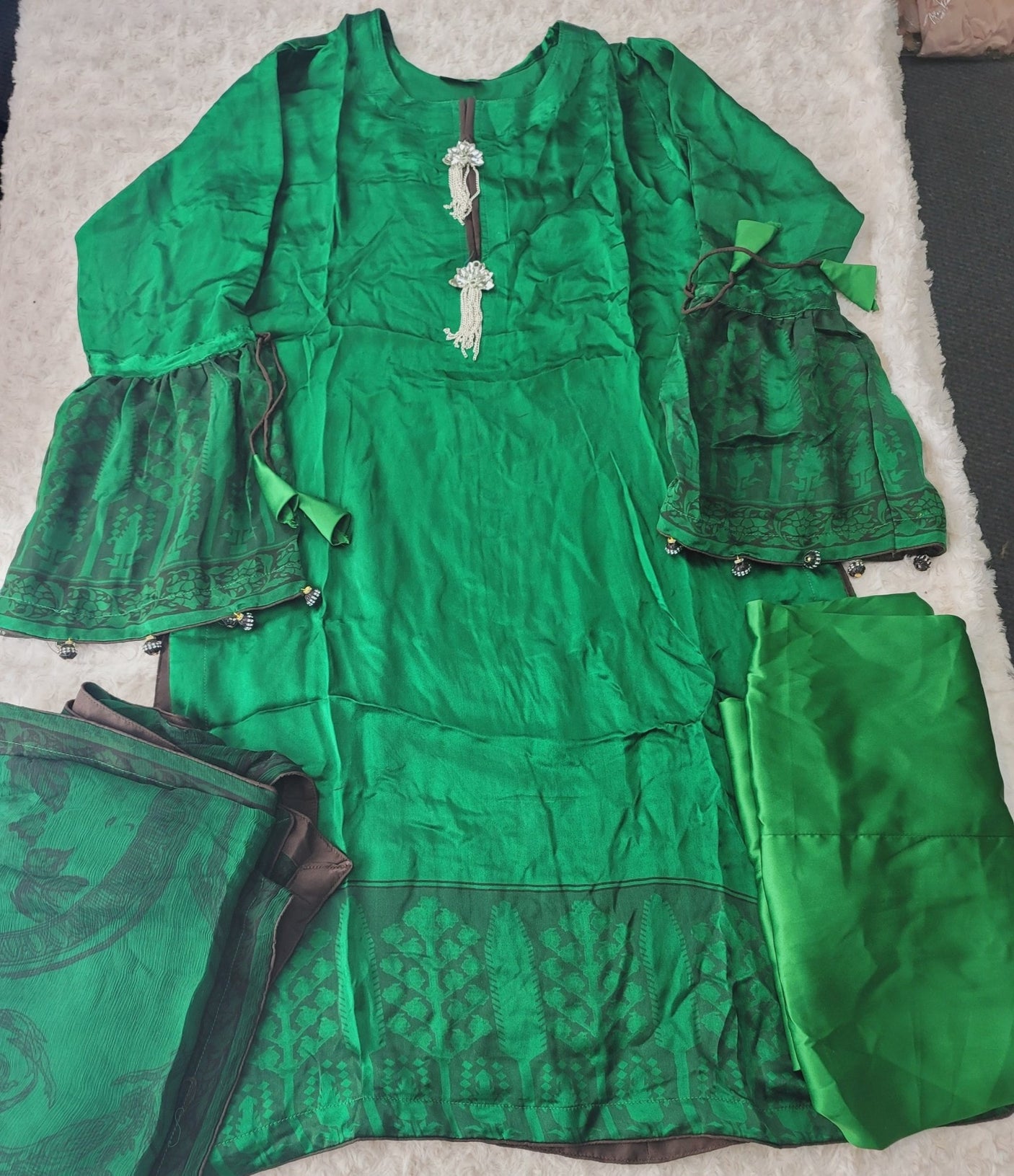 Pakistani Raw Silk Kamiz With Pure Chiffon Duppata Collection 2021 -100% Original Guaranteed