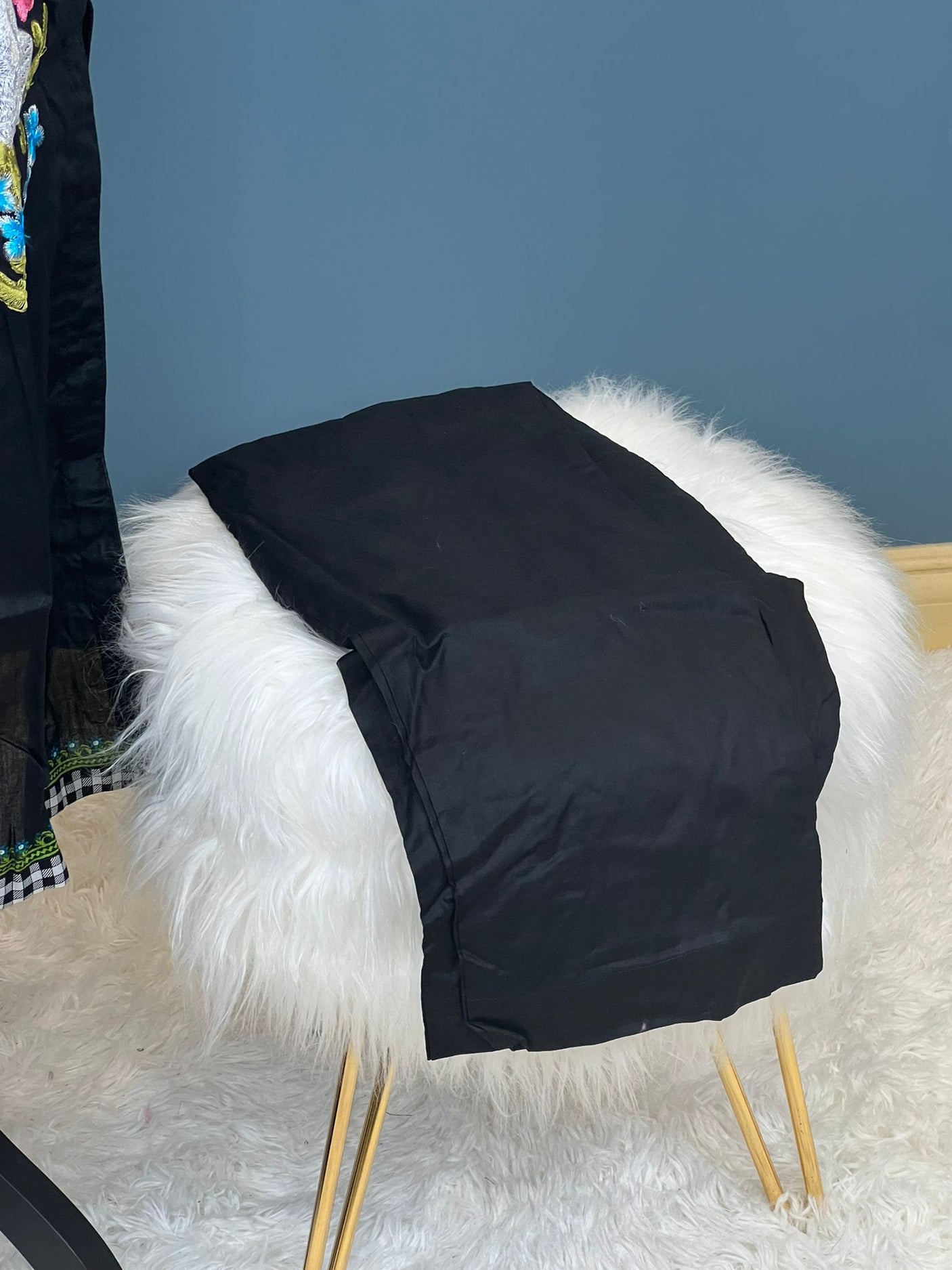 Pakistani Stitched lawn Embroidered Salwar kameez ready to ship