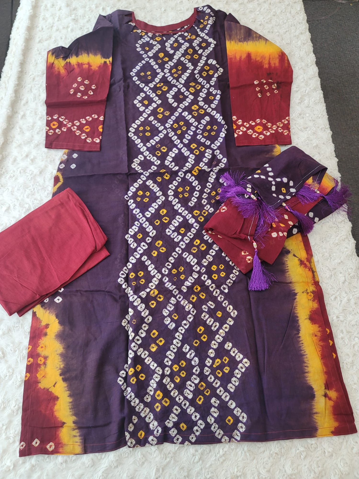 Bangladeshi batik salwer kamiz