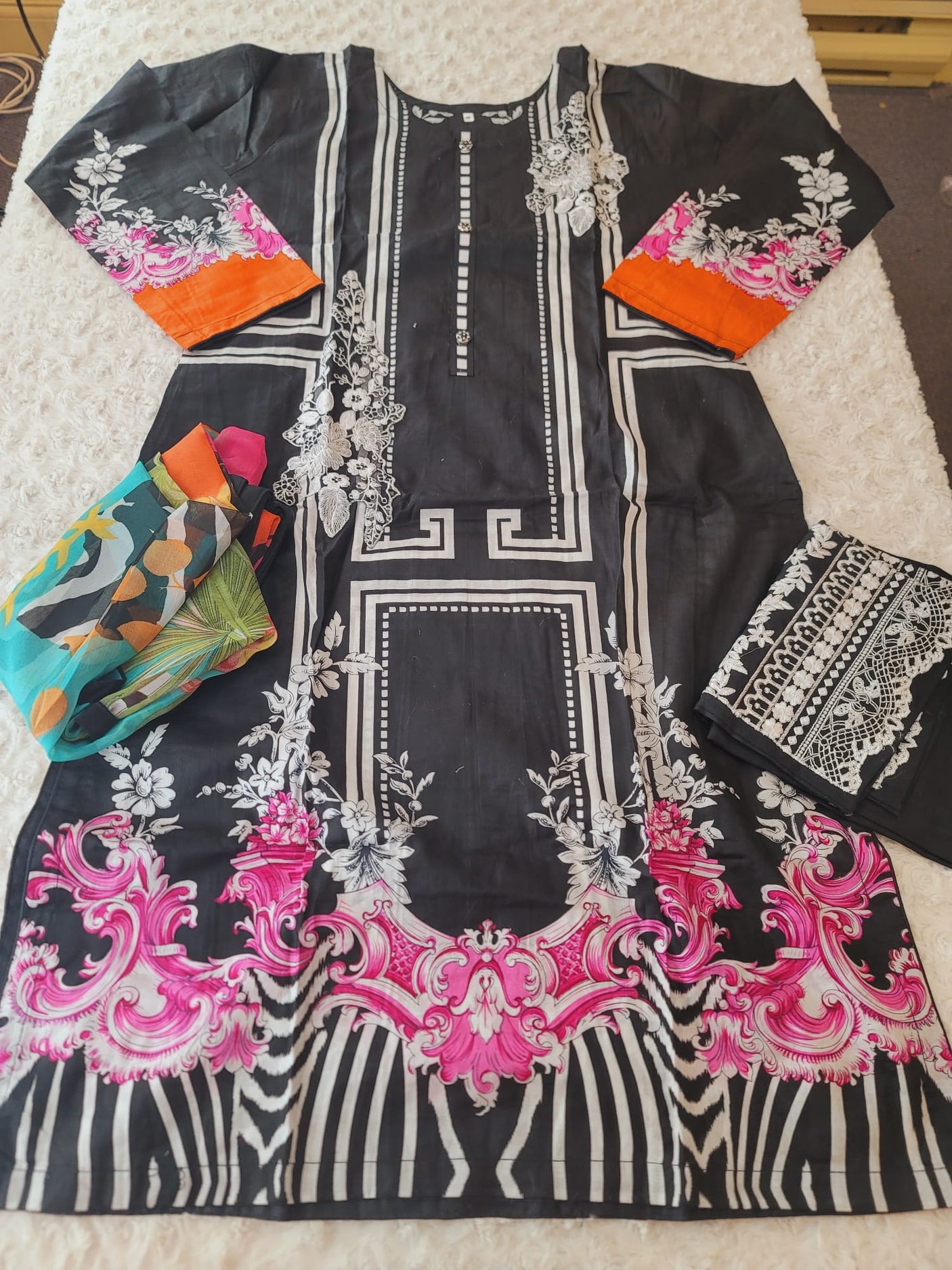 Pakistani Stitched lawn Embroidered Salwar kameez ready to ship