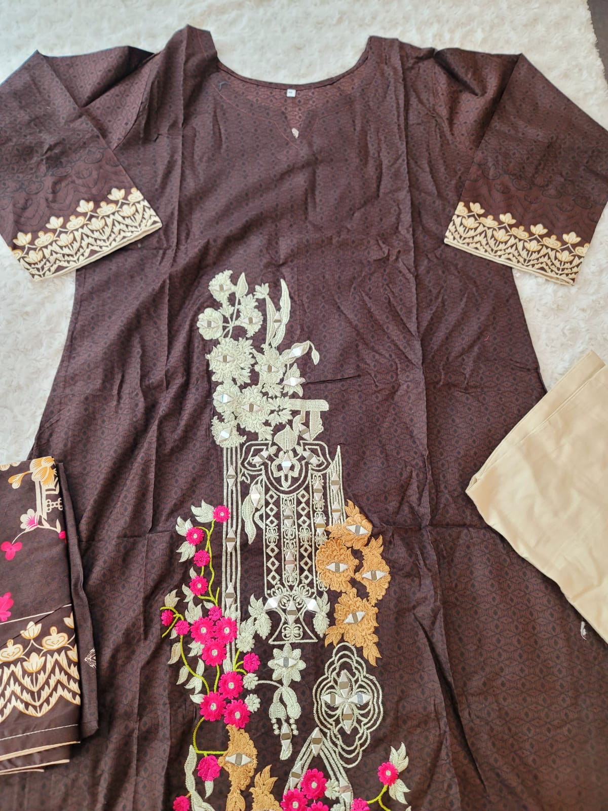 Pakistani lawn Embroidered Salwar kameez Ready To Ship