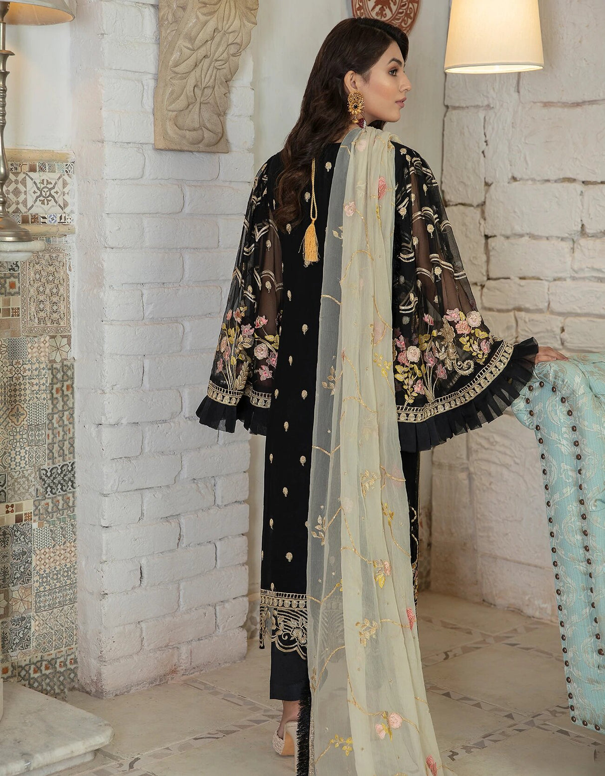 Le Festa by Emaan Adeel Chiffon Collection -100% Original Guaranteed