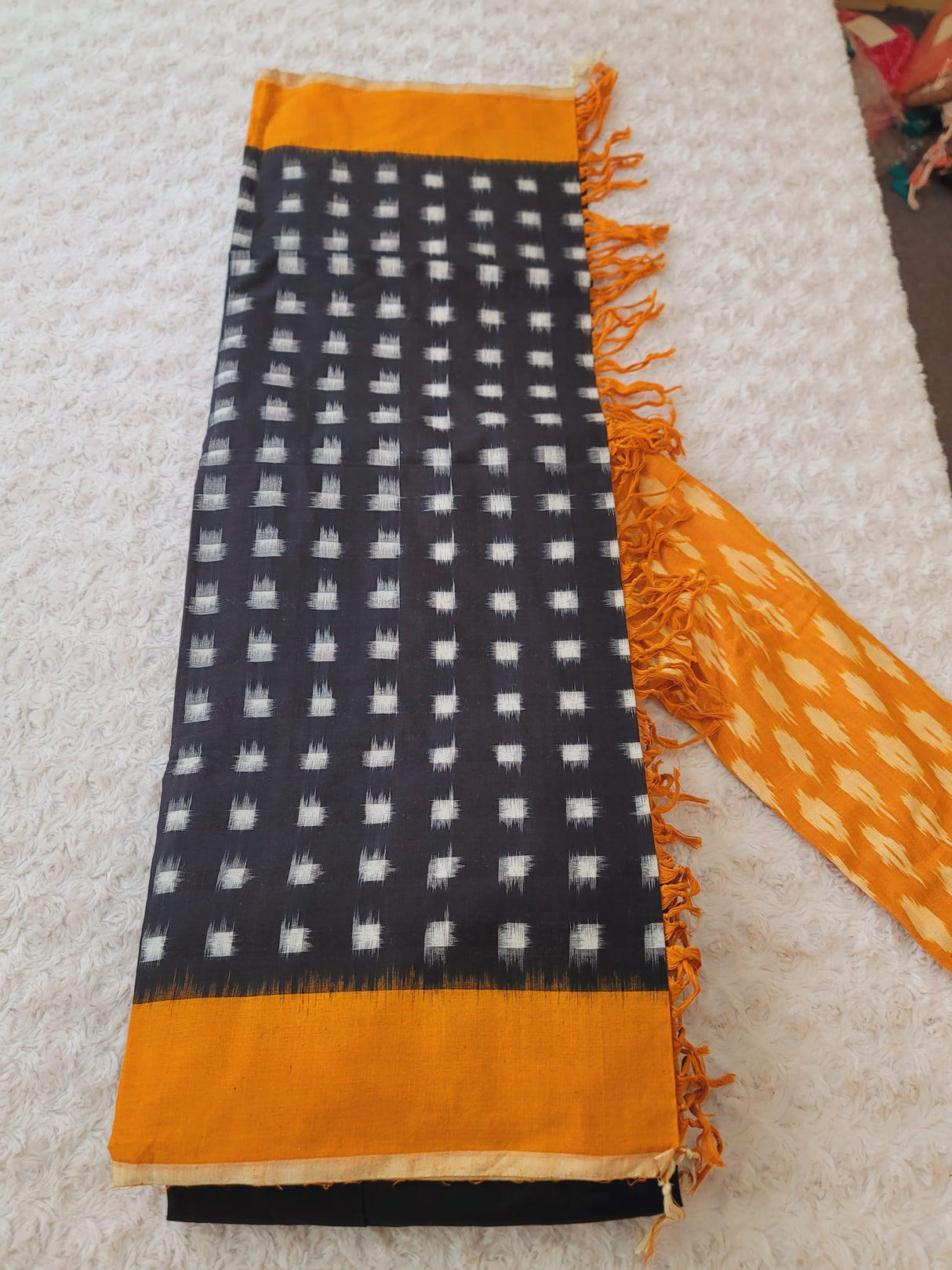 Handloom Ikkat Salwer Kamiz