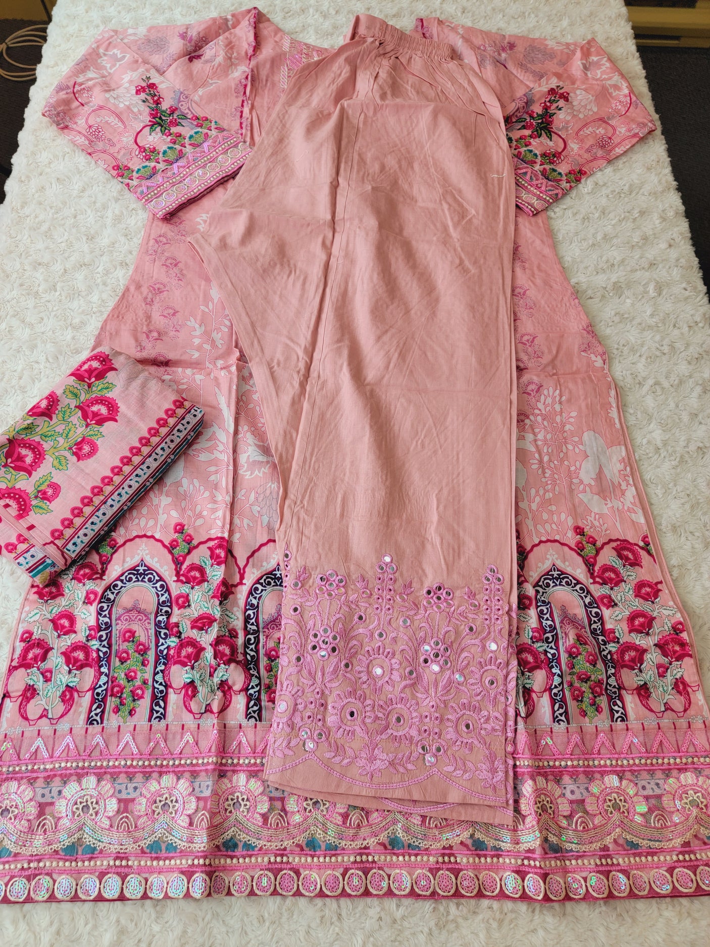 Pakistani Stitched lawn Embroidered Salwar kameez ready to ship