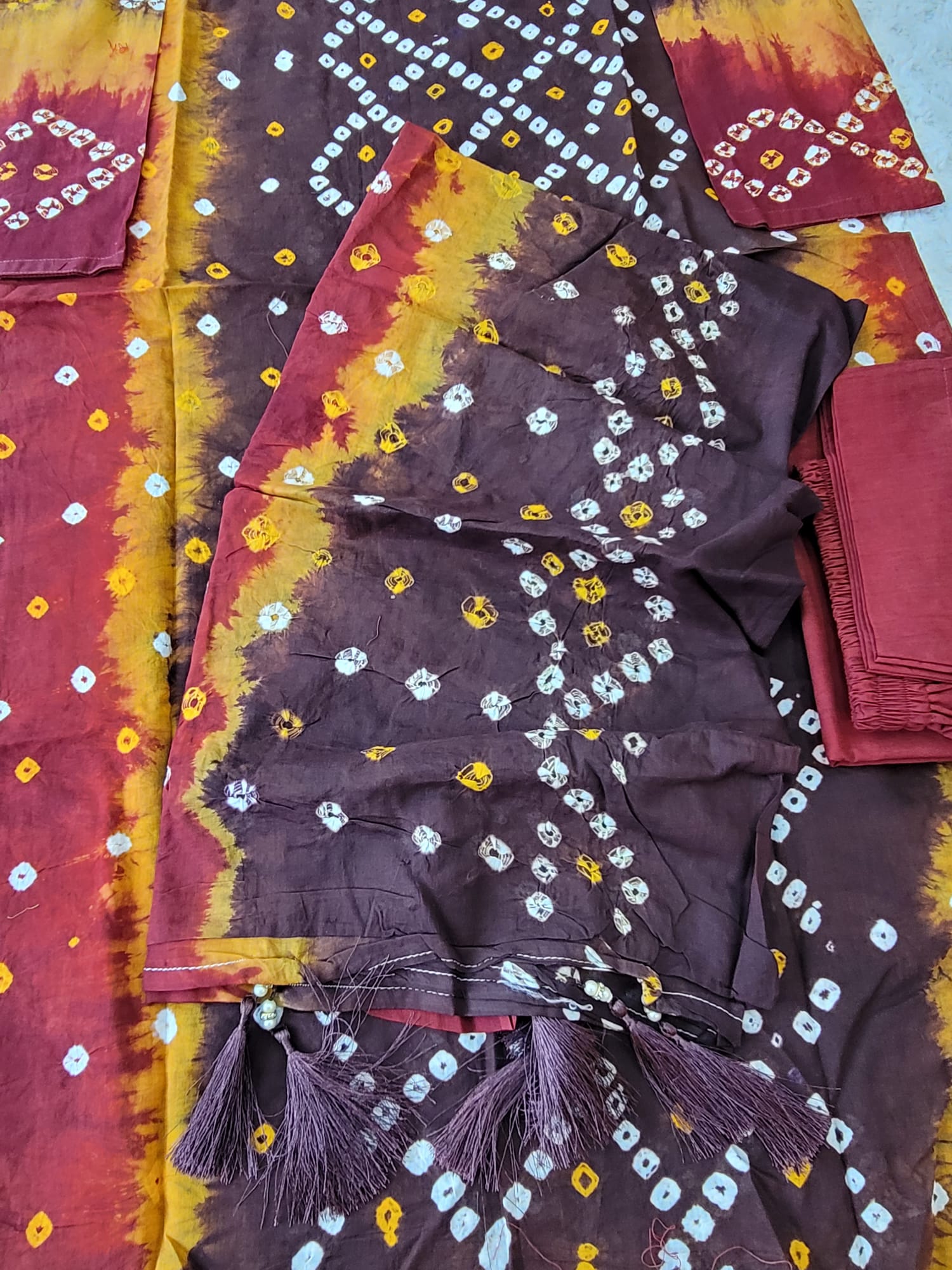 Bangladeshi batik salwer kamiz