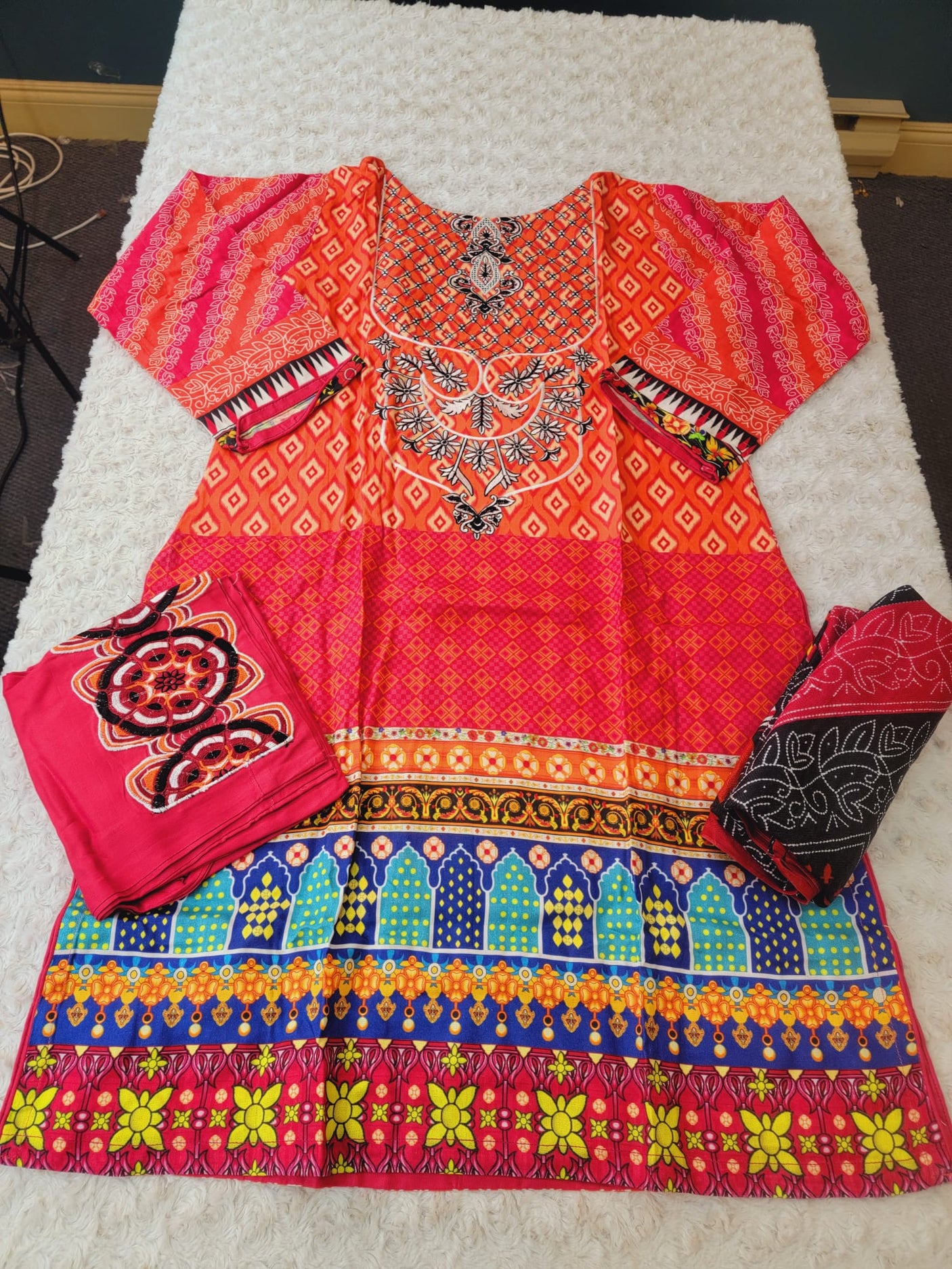 Pakistani linen Embroidered Salwar kameez Ready To Ship