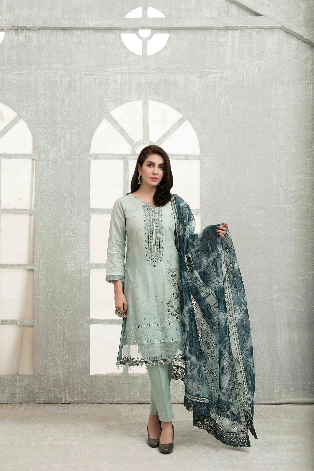 Chloe Schiffli Lawn By Tawakkal 100% Original