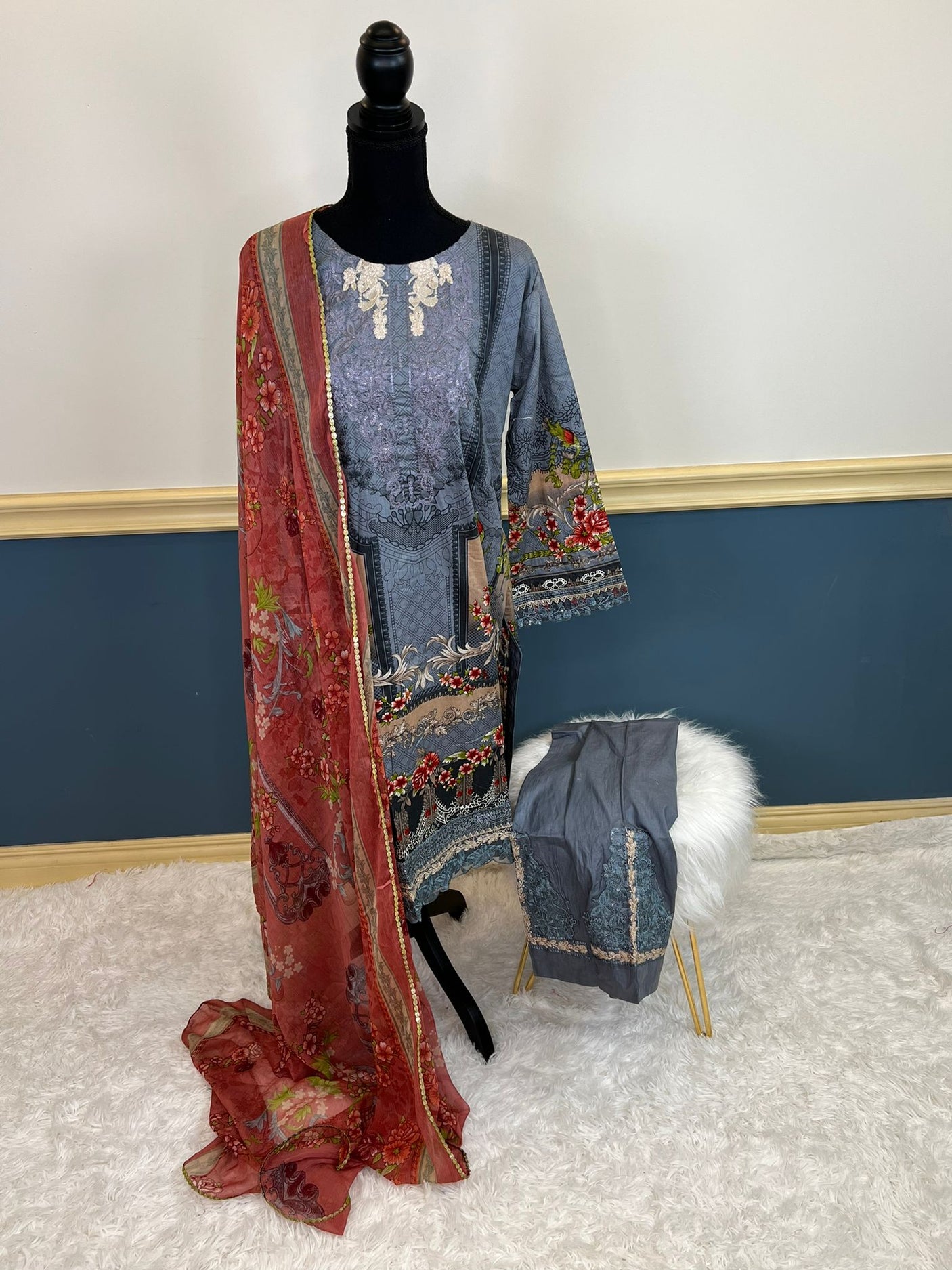 Pakistani Stitched lawn Embroidered Salwar kameez ready to ship