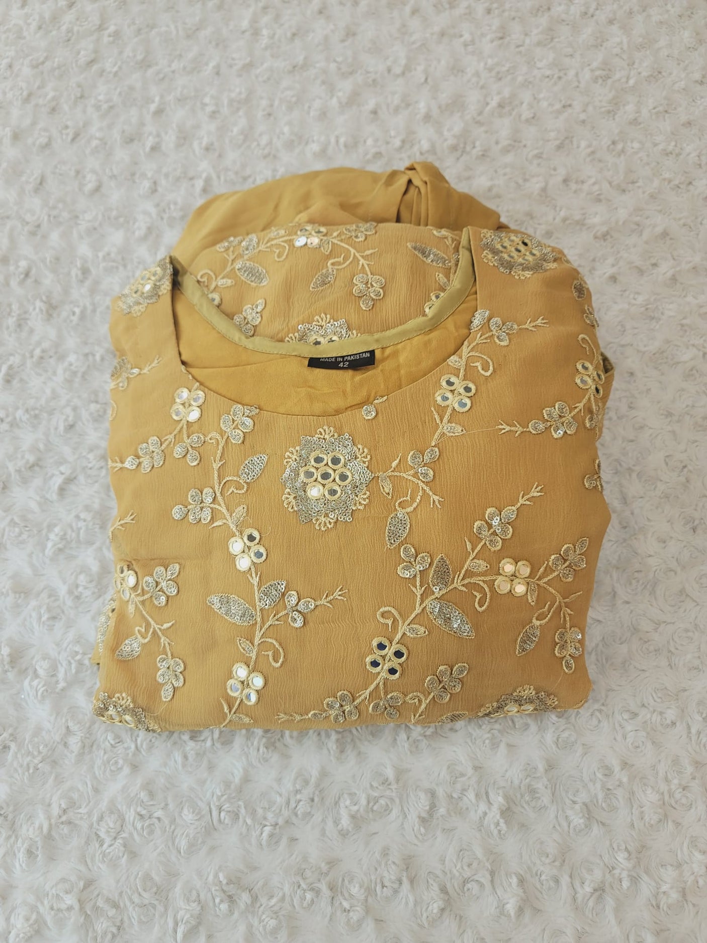 Pakistani Orginal Butique Collection 2021 -100% Original Guaranteed