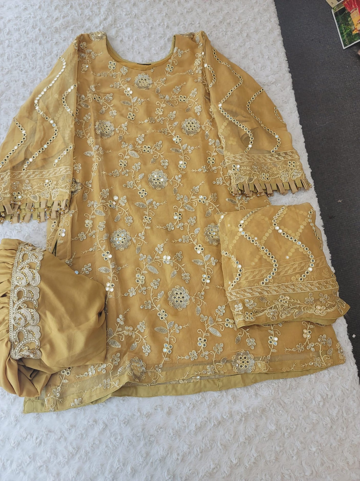 Pakistani Orginal Butique Collection 2021 -100% Original Guaranteed