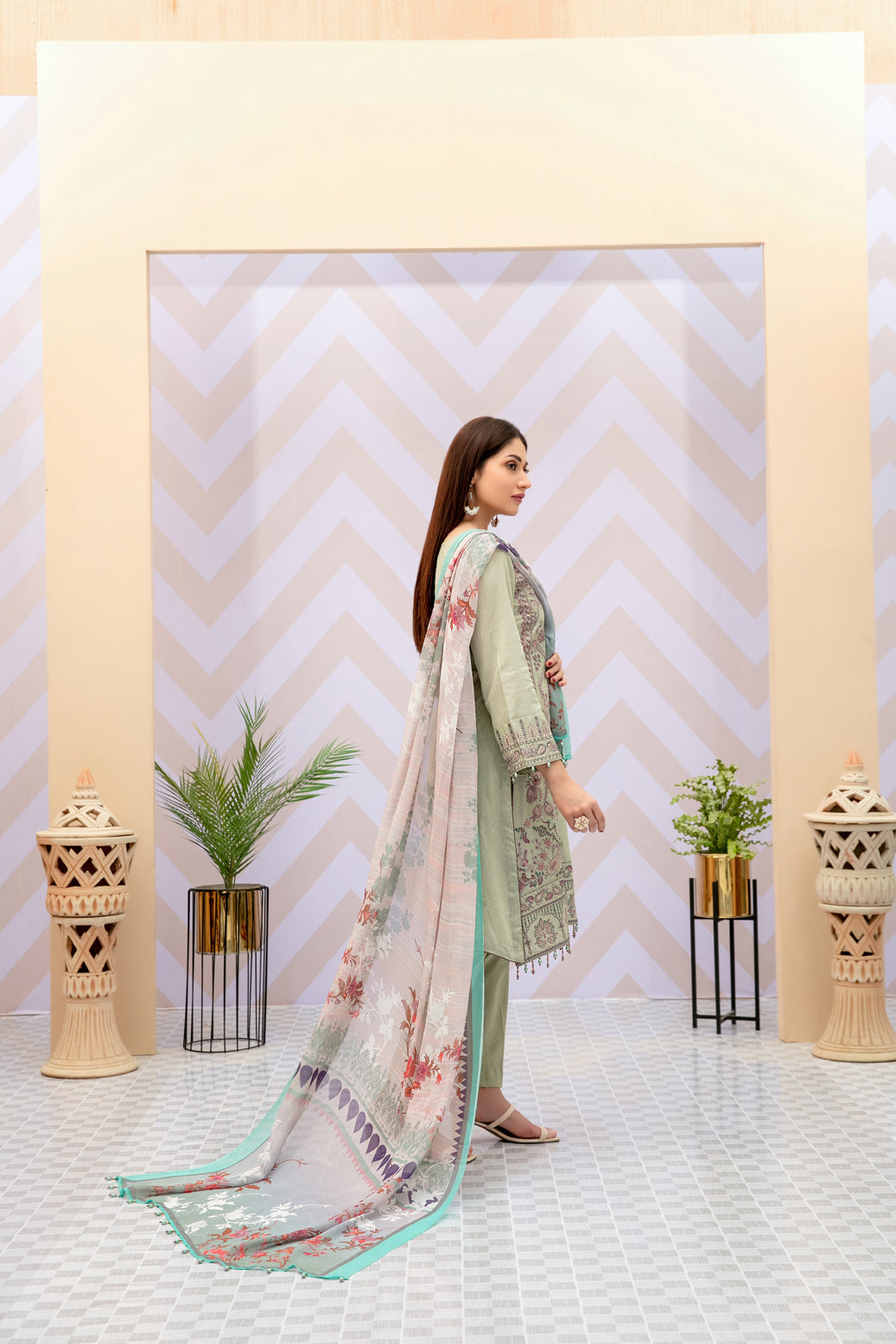 Gulrukh by Tawakkal Collection 100% Original