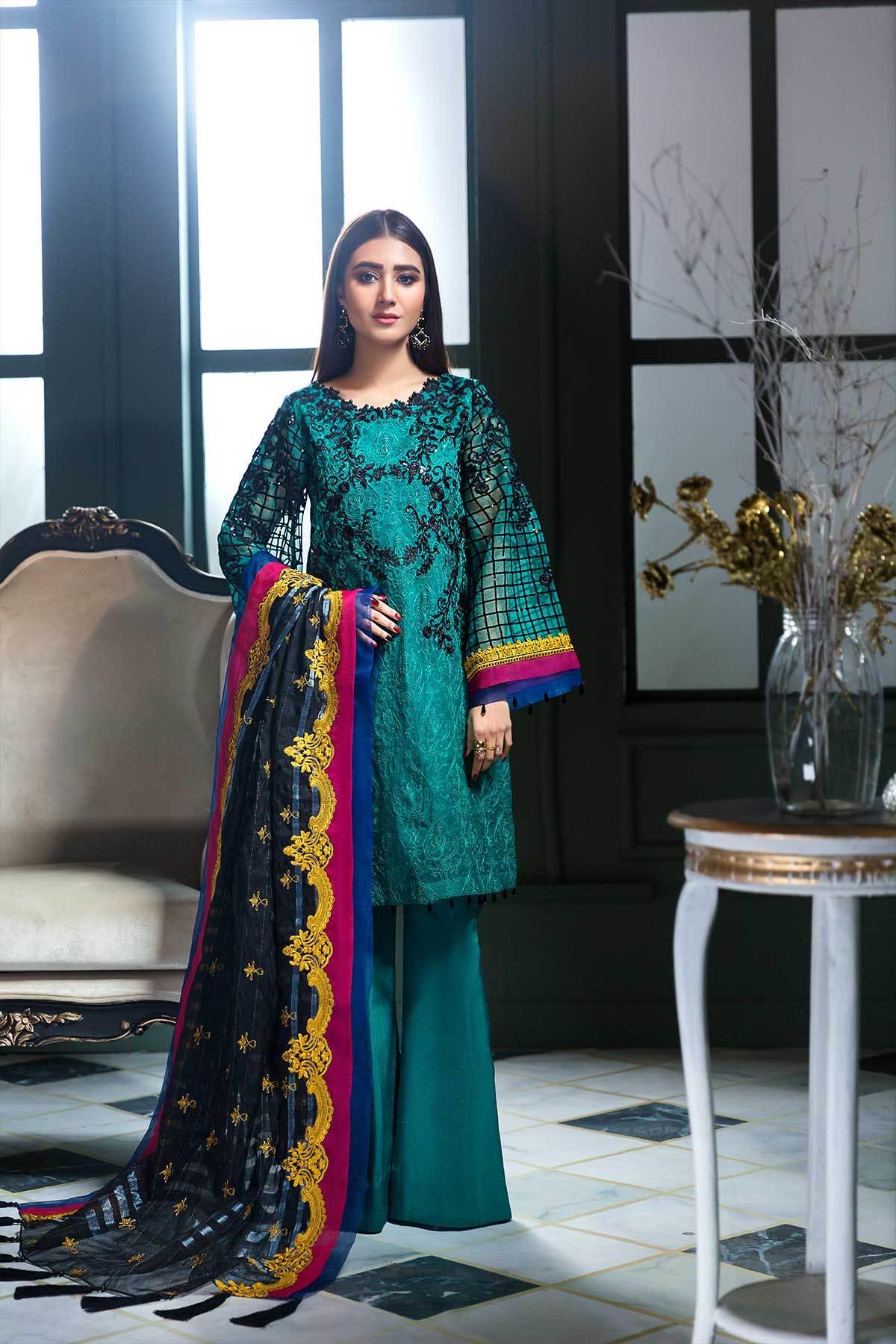 Chimmer by Charizma Embroidered Chiffon-100% Original Guaranteed