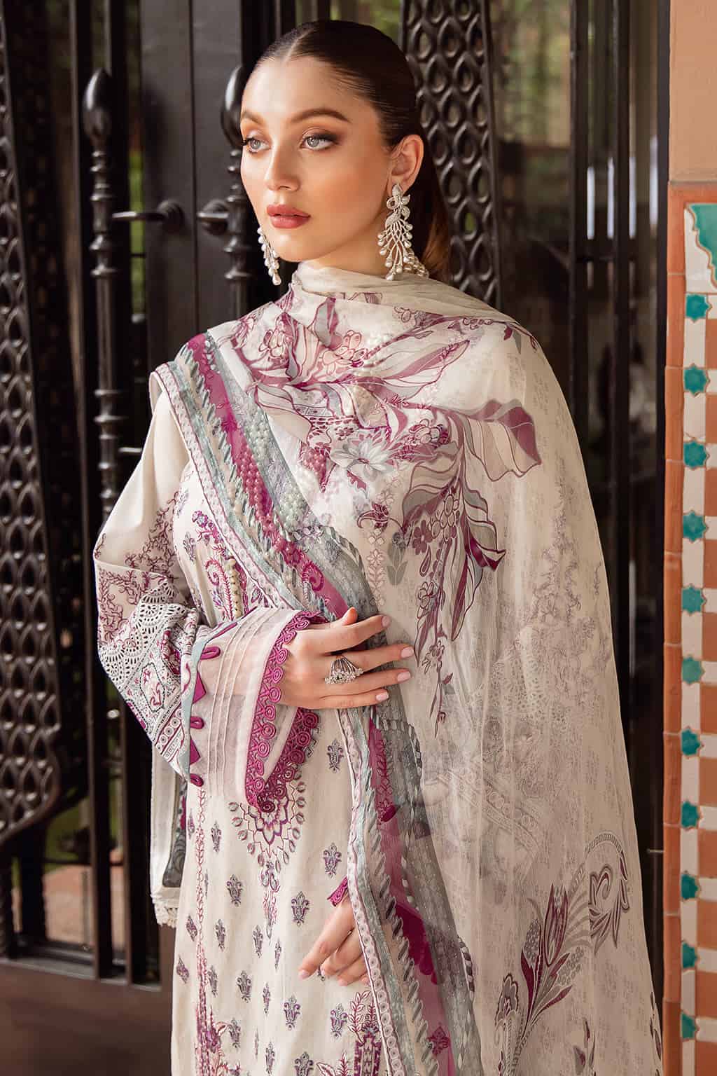 Mashaal By Ramsha Luxury Lawn 100% Original Ready To Ship
