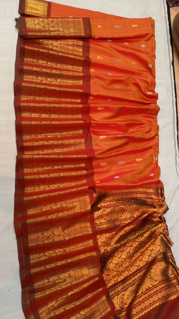 Kanchi boarder Gadwal handloom sarees