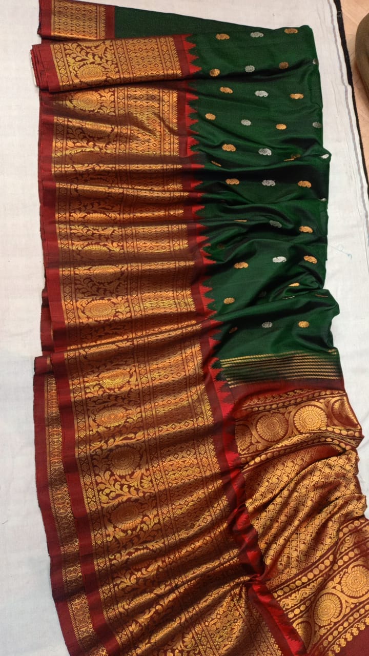 Kanchi boarder Gadwal handloom sarees