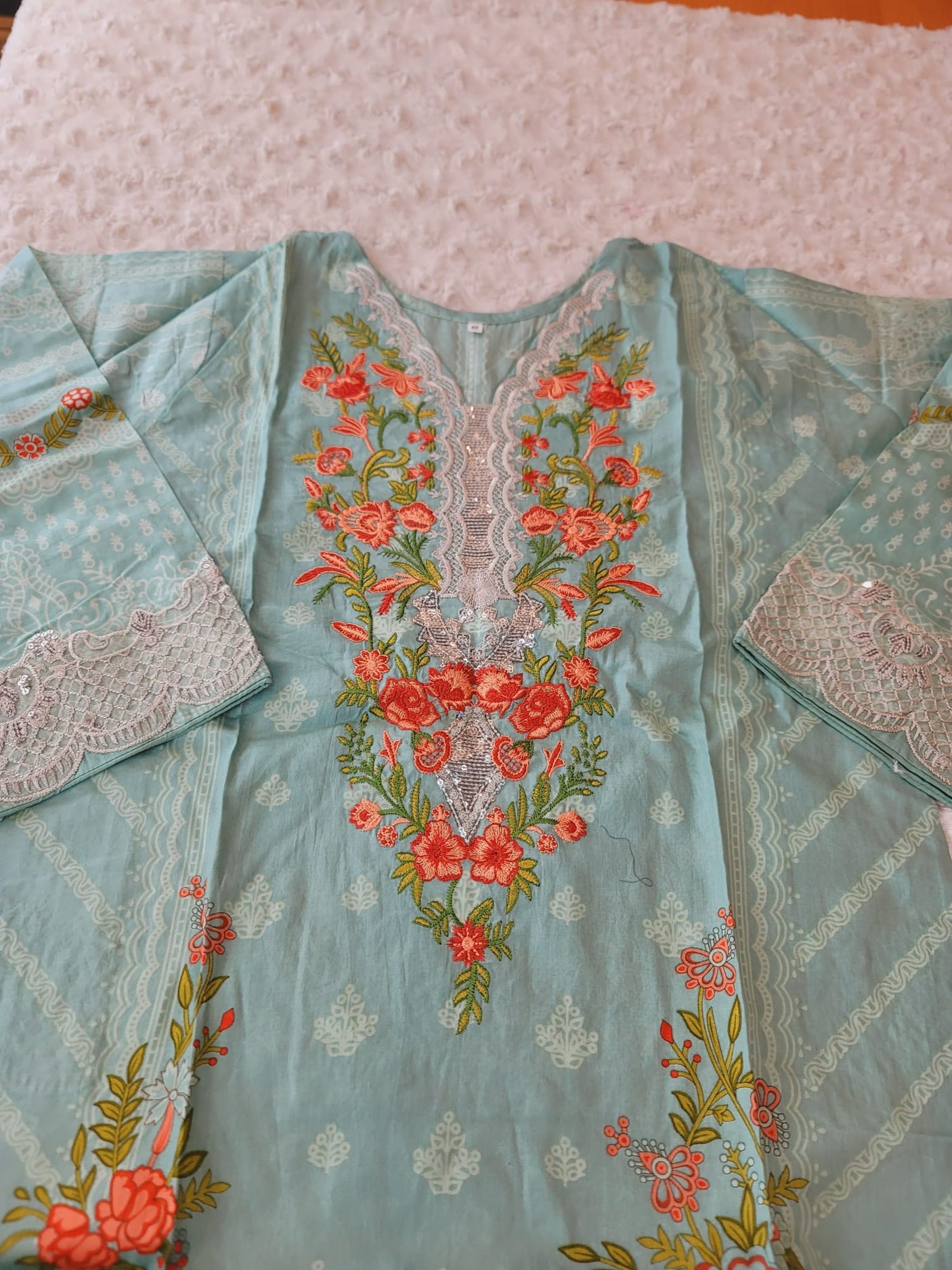 Pakistani Stitched lawn Embroidered Salwar kameez ready to ship