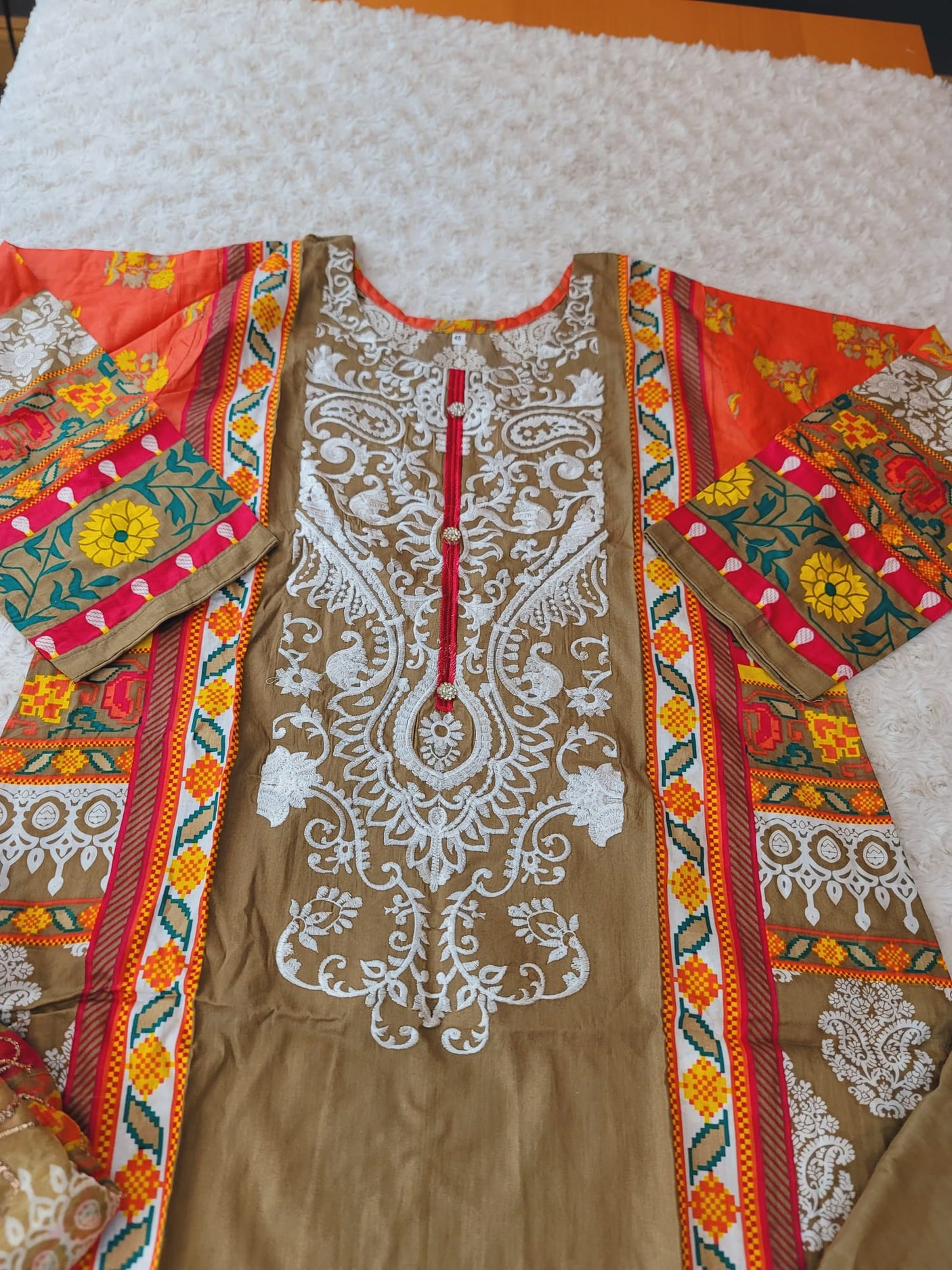 Pakistani stitched lawn Embroidered Salwar kameez ready to ship