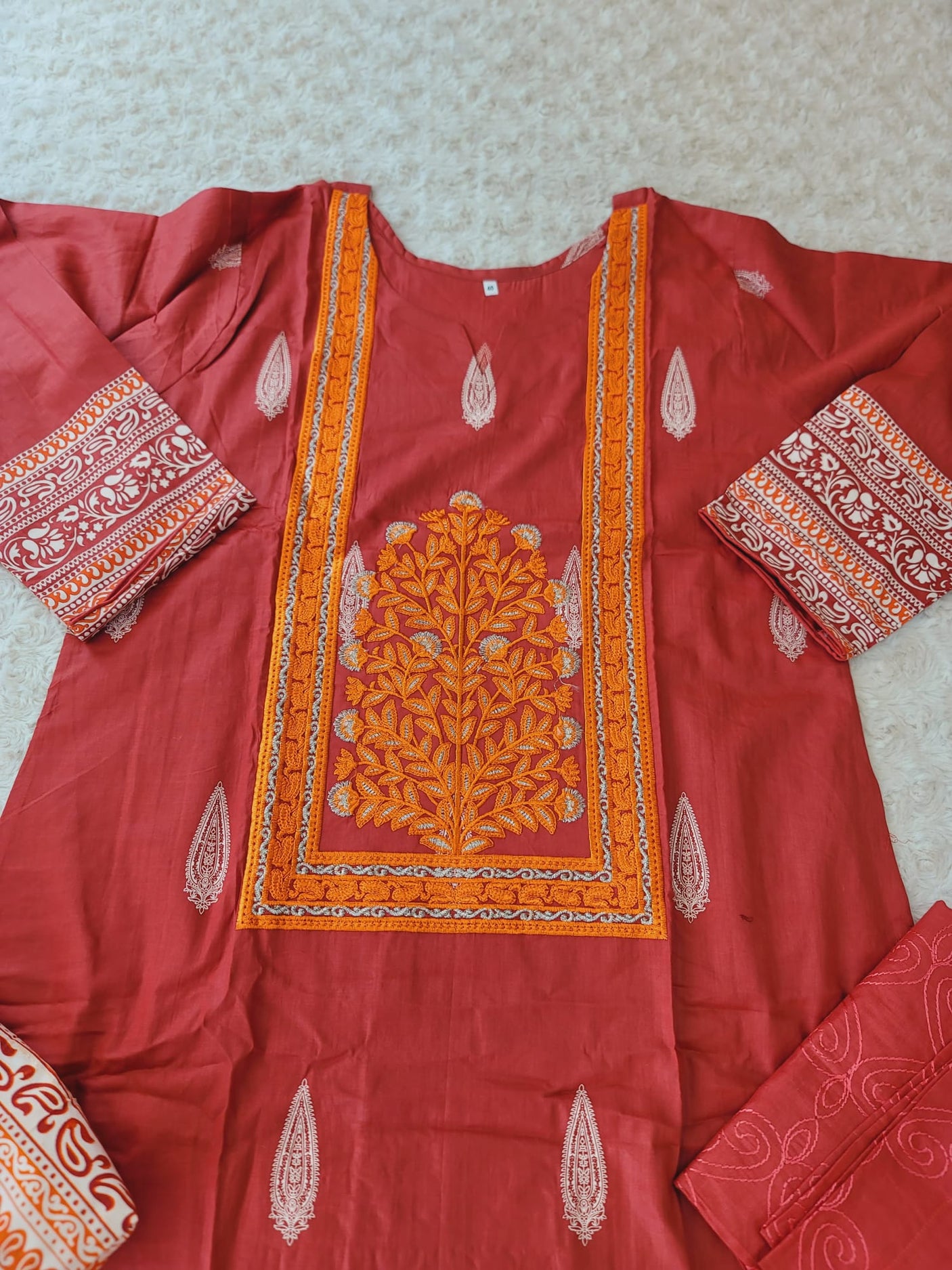 Pakistani stitched lawn Embroidered Salwar kameez ready to ship