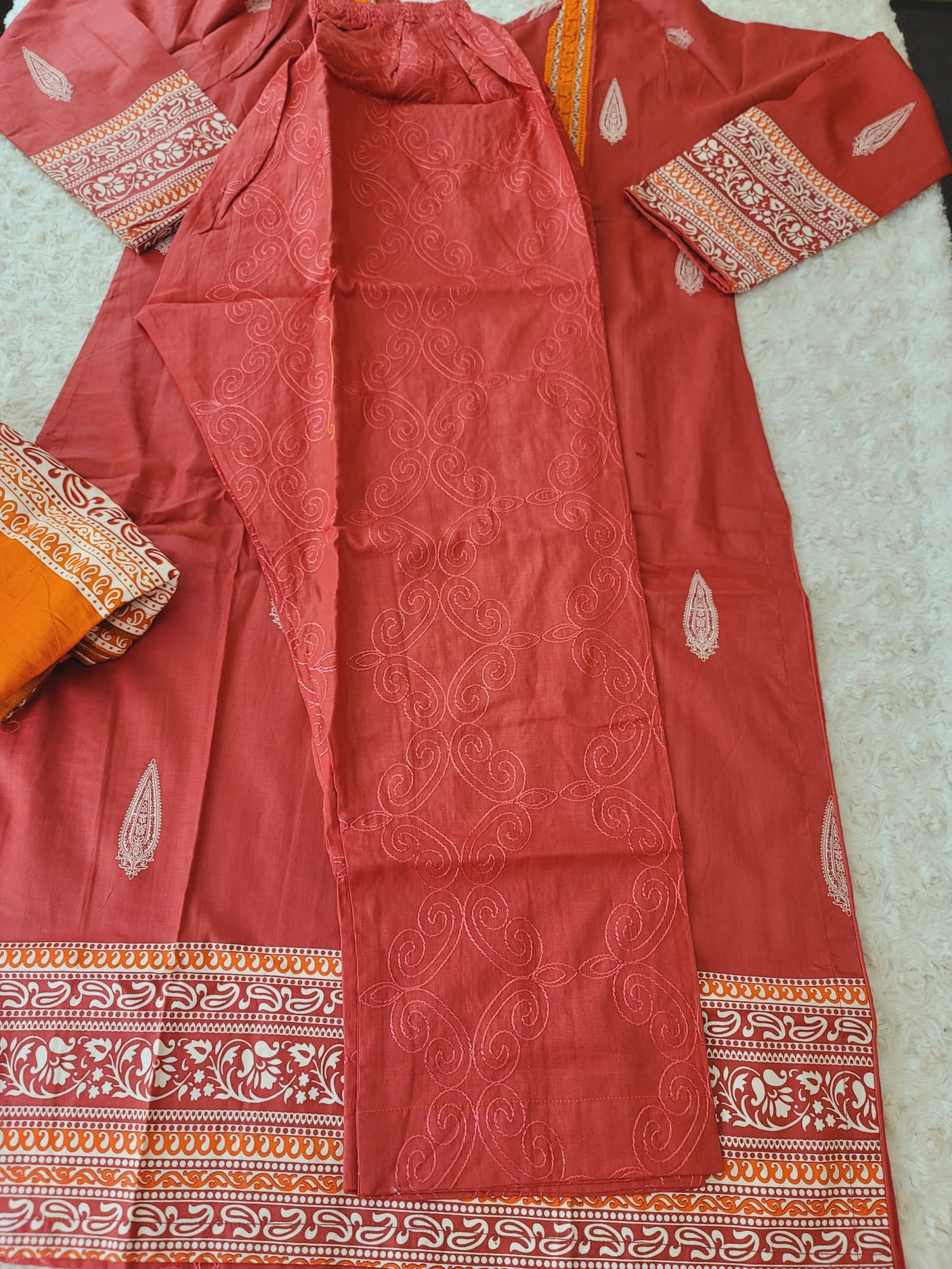 Pakistani stitched lawn Embroidered Salwar kameez ready to ship