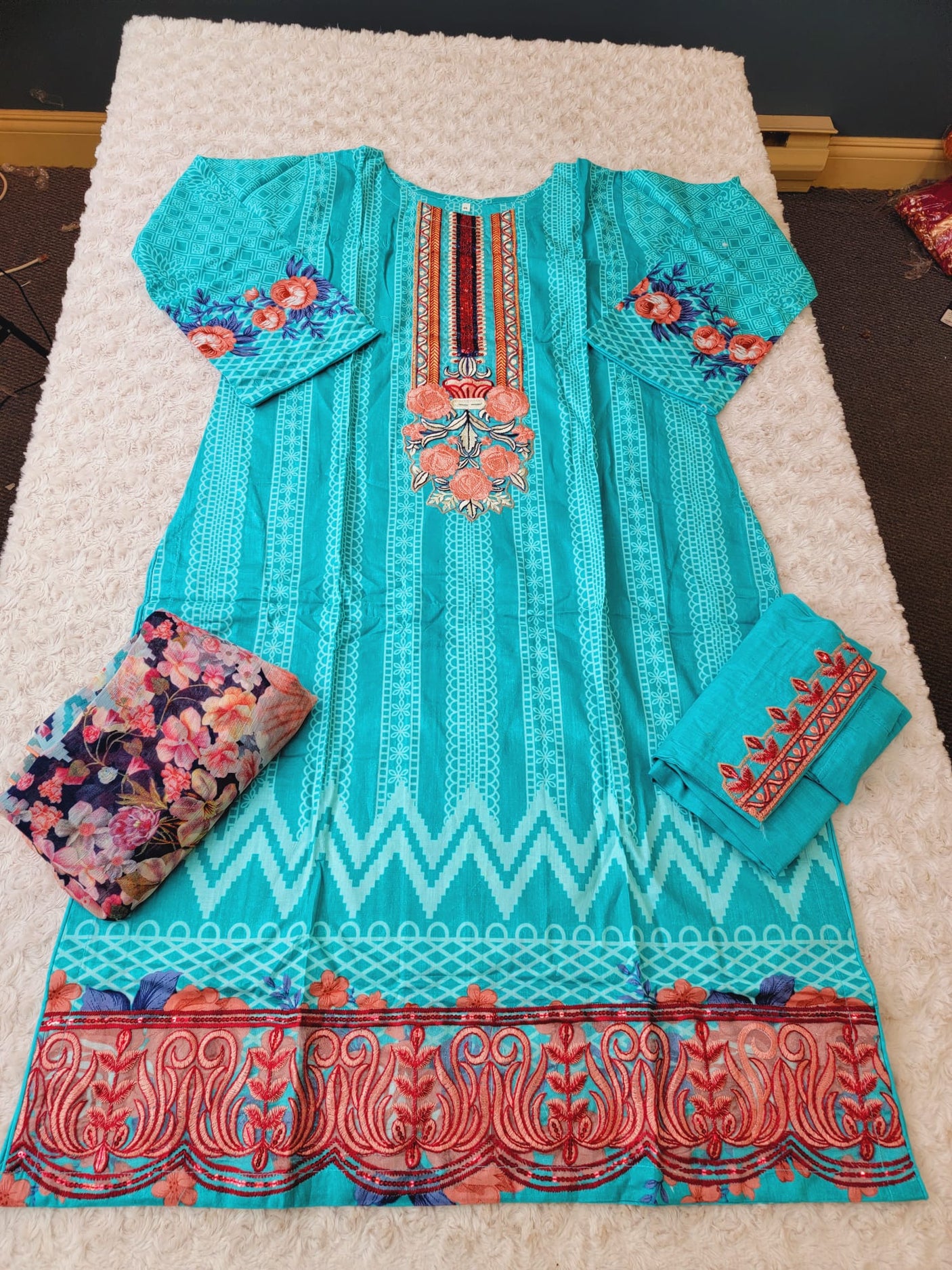 Pakistani Stitched lawn Embroidered Salwar kameez ready to ship