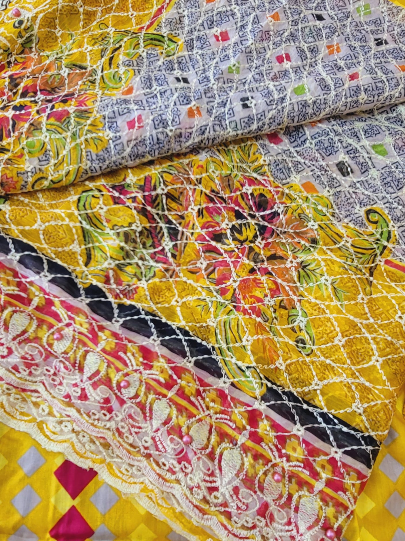 Pakistani Stitched lawn Embroidered Salwar kameez ready to ship