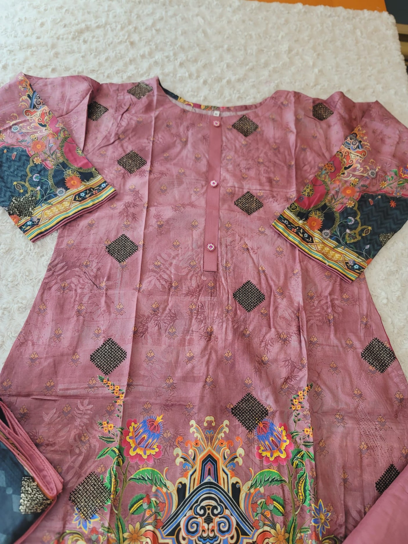 Pakistani Stitched lawn Embroidered Salwar kameez ready to ship