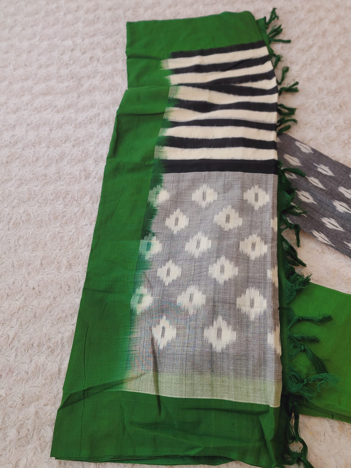 Handloom Ikkat Salwer Kamiz