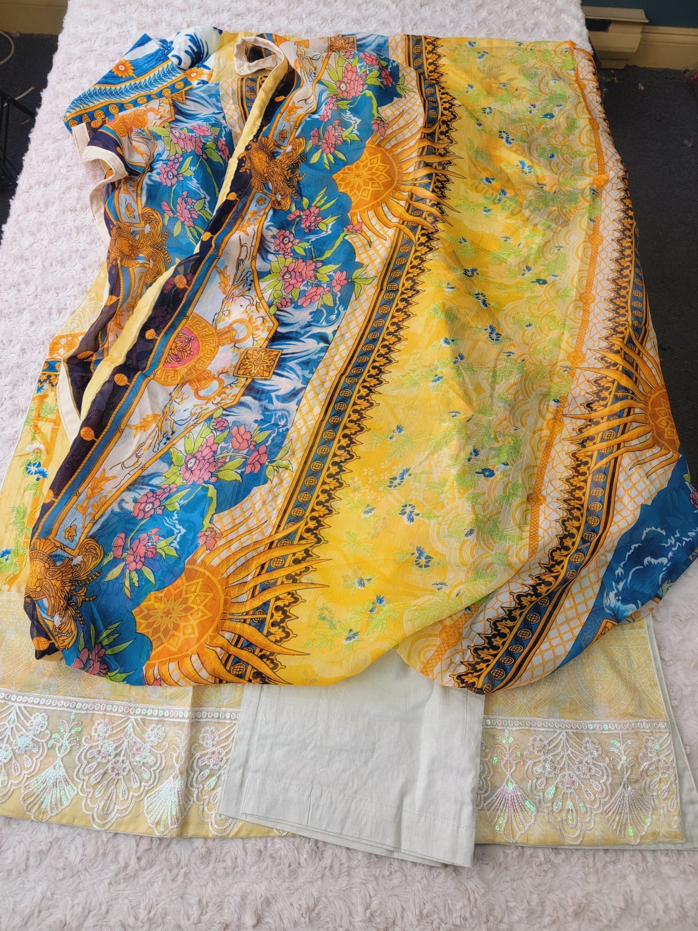 Pakistani Stitched lawn Embroidered Salwar kameez ready to ship