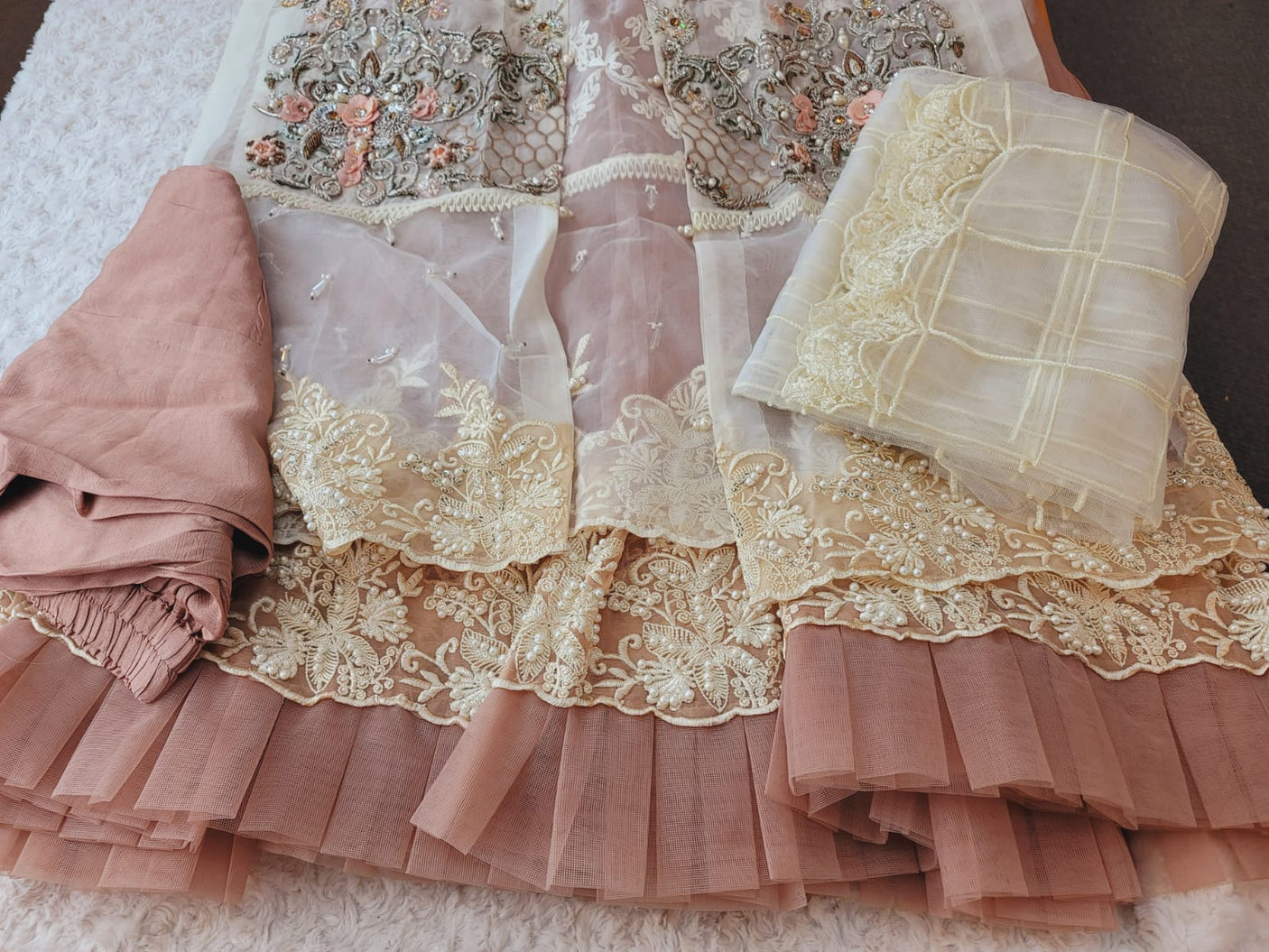 Pakistani Orginal Butique Collection 2021 -100% Original Guaranteed