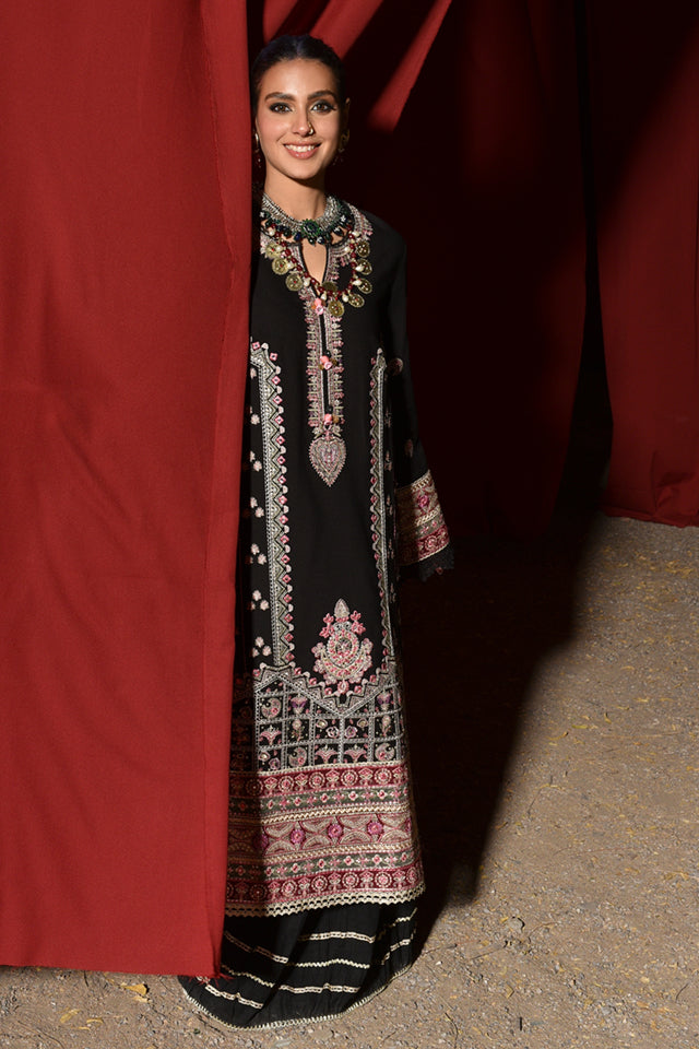 Qalamkar Kashaf Luxury Embroidered Shawl Collection 2022 - 100% Original