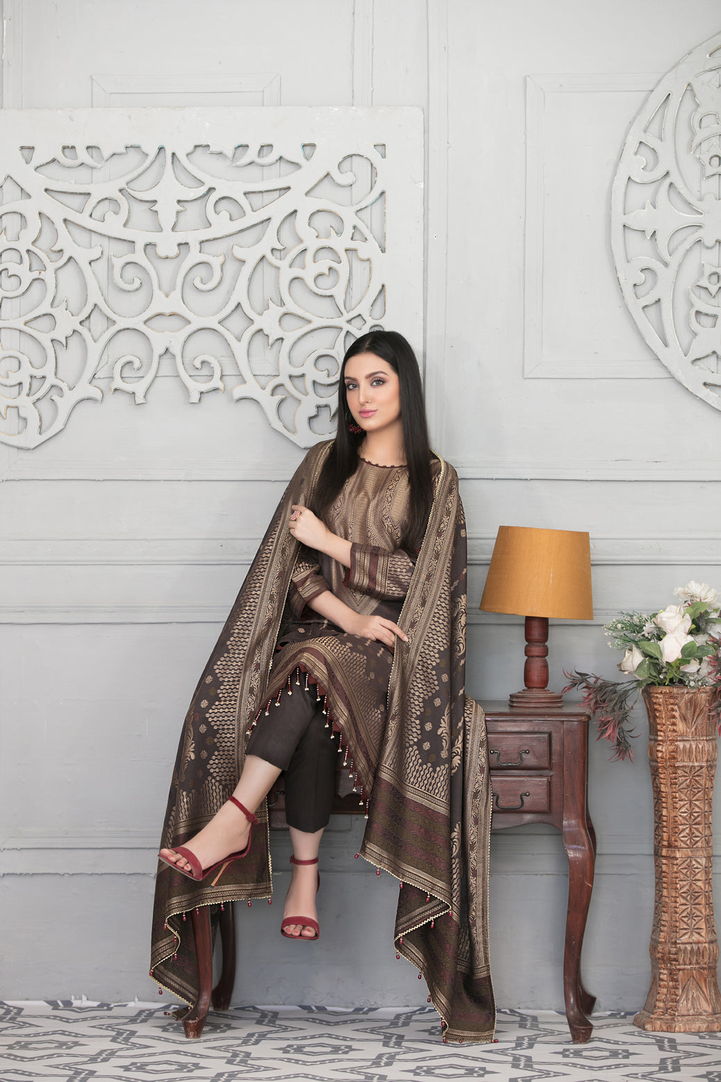 Go Bold with Gold By Tawakkal Embroidered Lawn Collection 2021 -100% Original Guaranteed