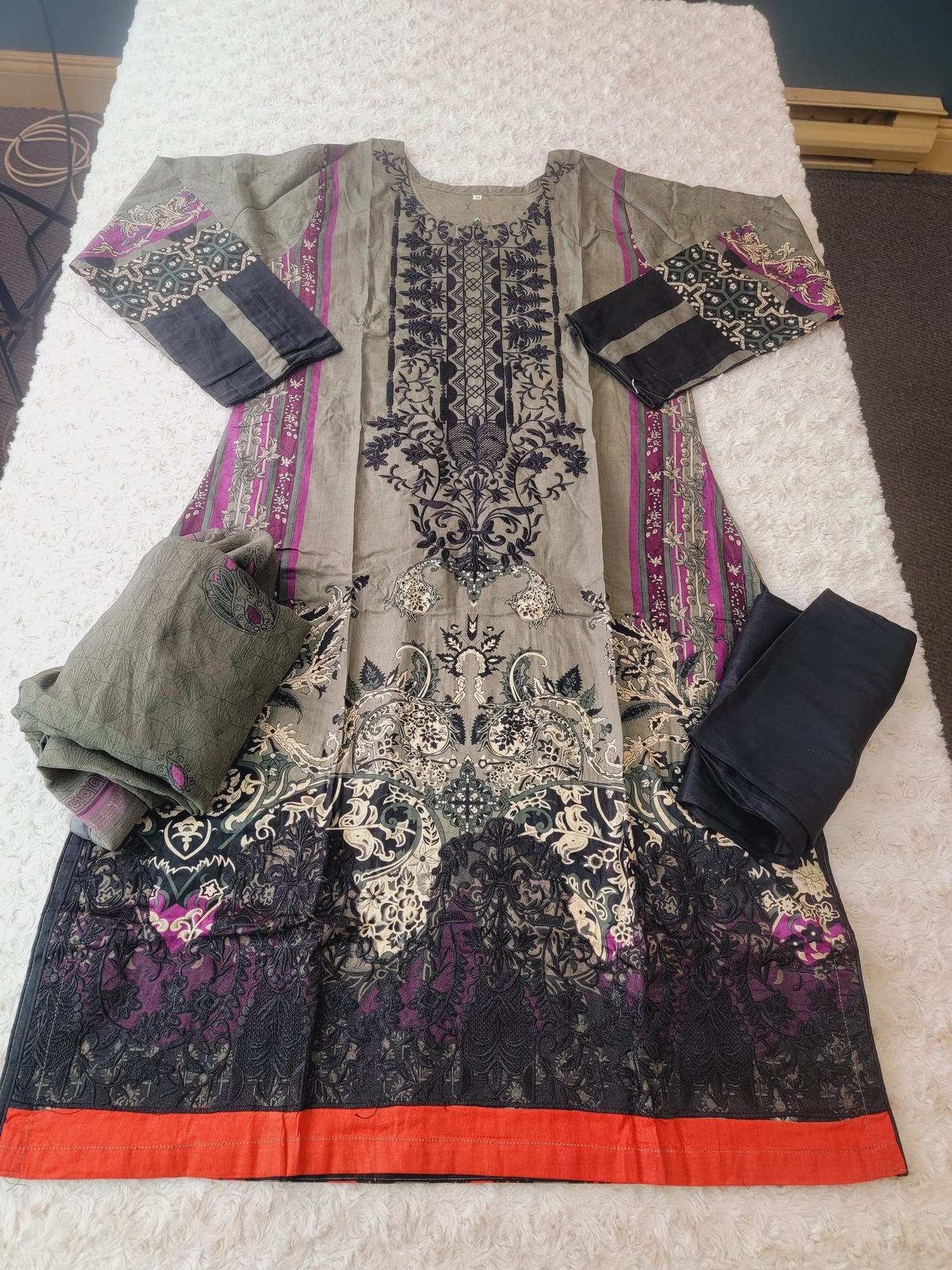 Pakistani Stitched lawn Embroidered Salwar kameez ready to ship