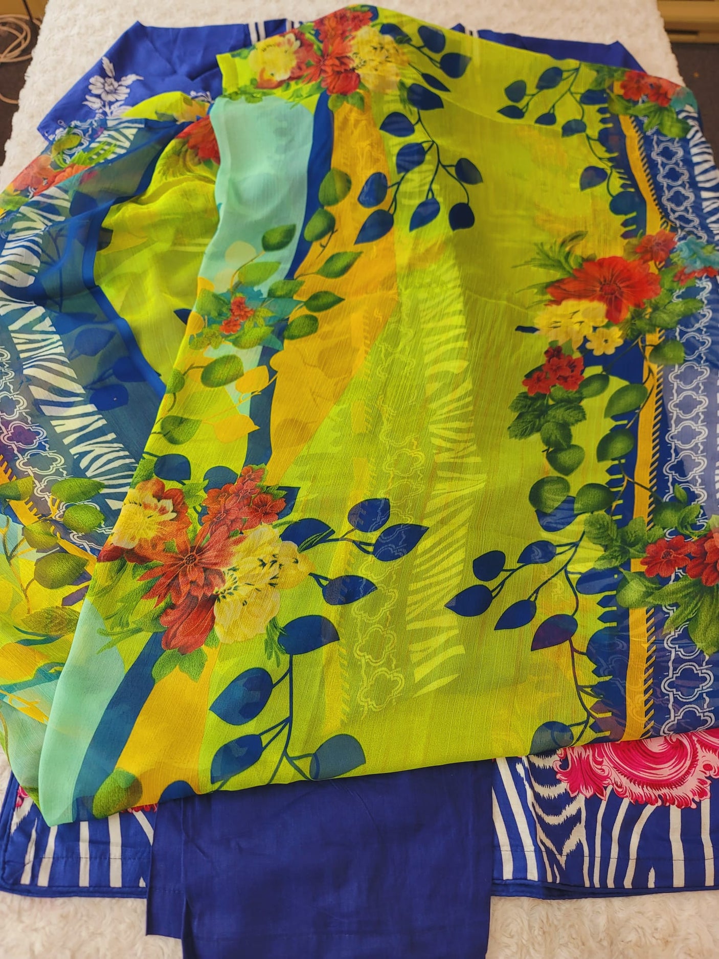 Pakistani Stitched lawn Embroidered Salwar kameez ready to ship