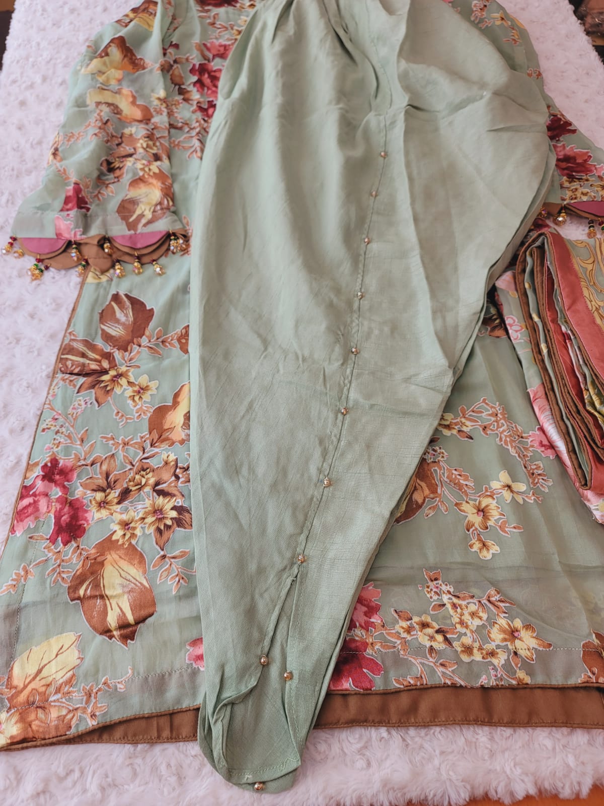 Pakistani Orginal Butique Collection 2021 -100% Original Guaranteed