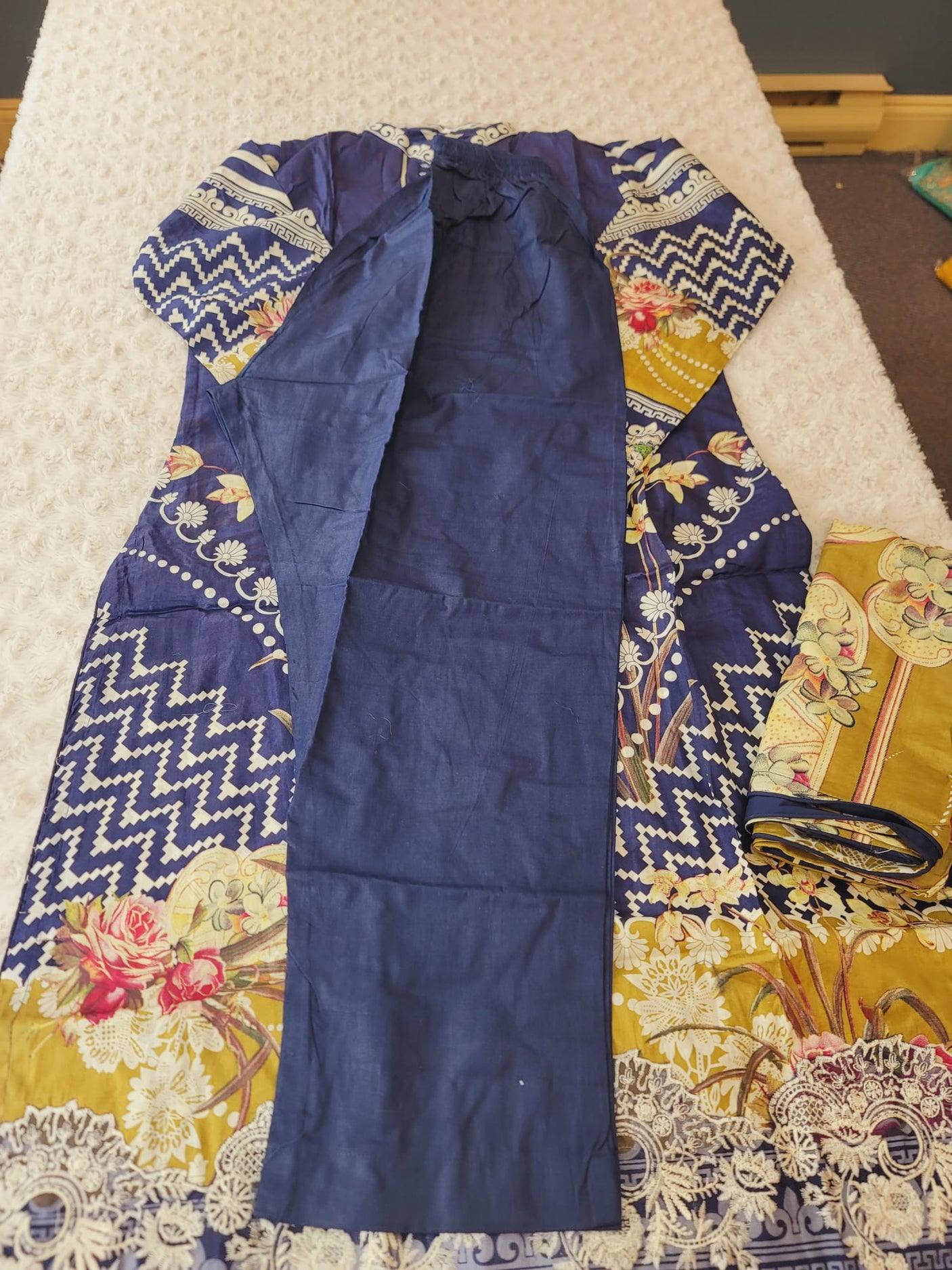 Pakistani Stitched lawn Embroidered Salwar kameez ready to ship