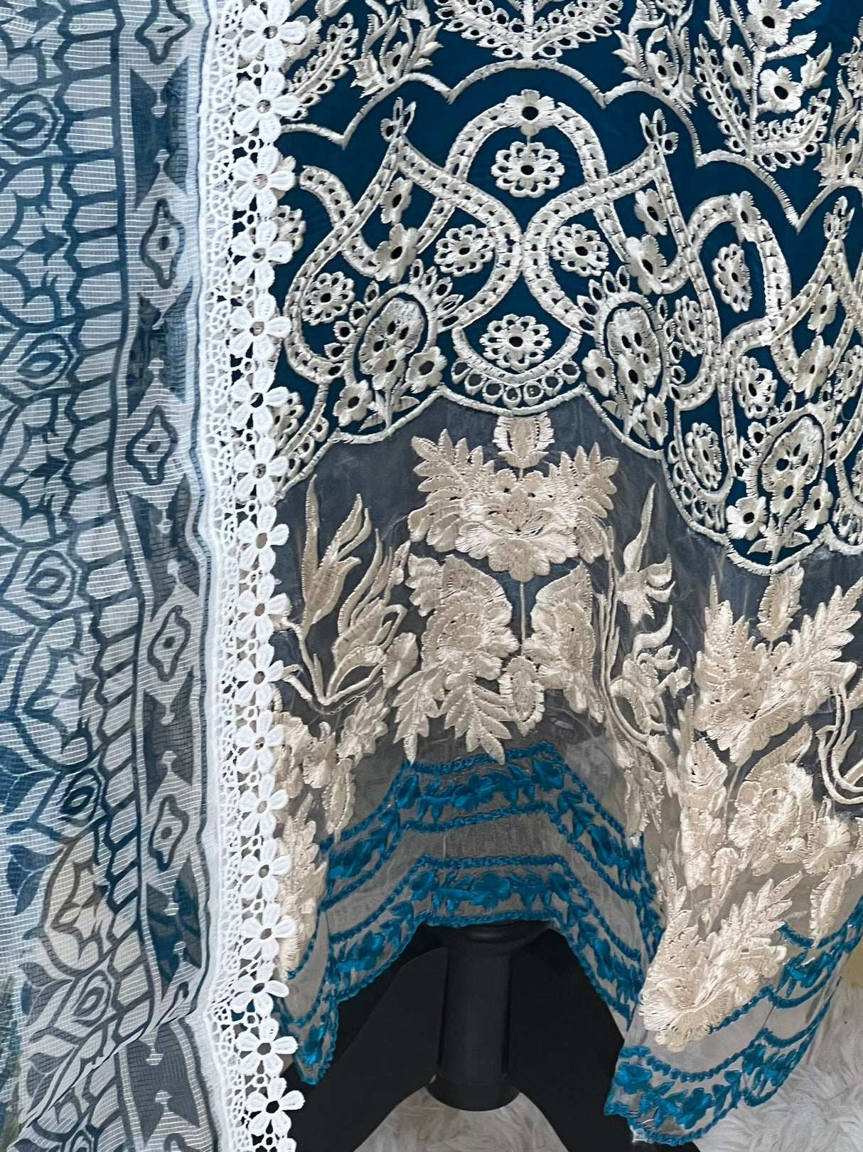 Luxury lawn with Cotton dupatta Ready To Ship