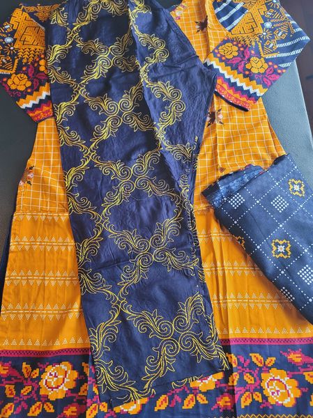 Pakistani Linen Embroidered Salwar kameez Ready To Ship