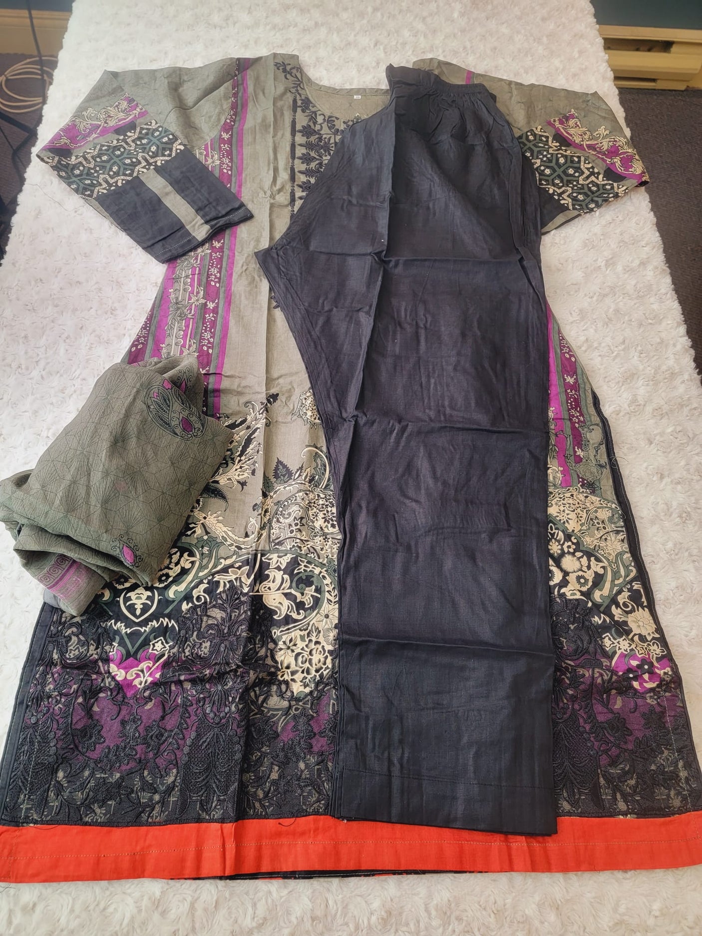 Pakistani Stitched lawn Embroidered Salwar kameez ready to ship