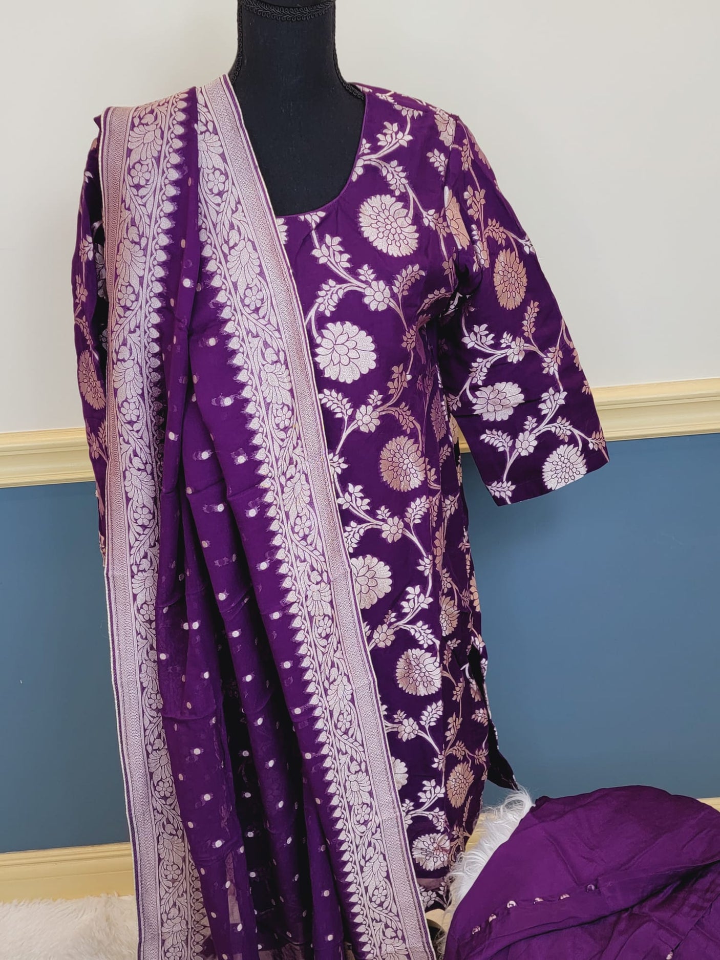 Pure Khaddi Georgette Banarasi Salwer Kamiz