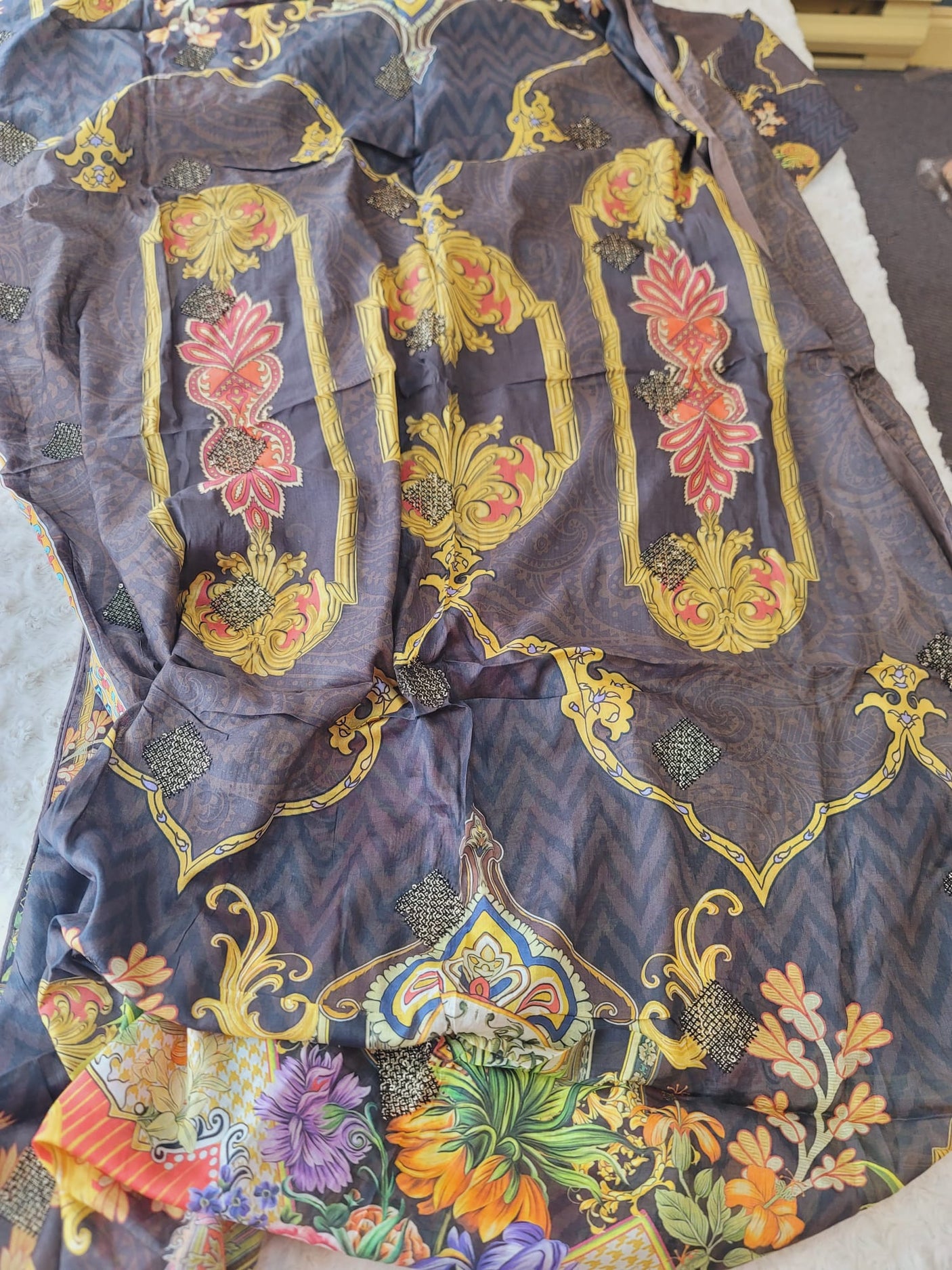 Pakistani Stitched lawn Embroidered Salwar kameez ready to ship