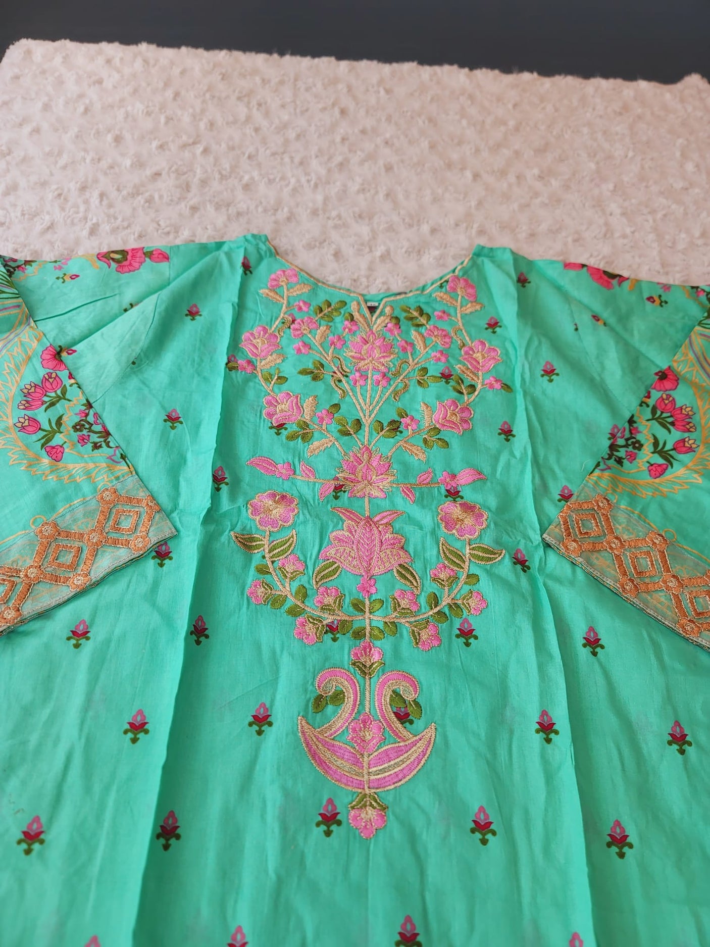 Pakistani Stitched lawn Embroidered Salwar kameez ready to ship