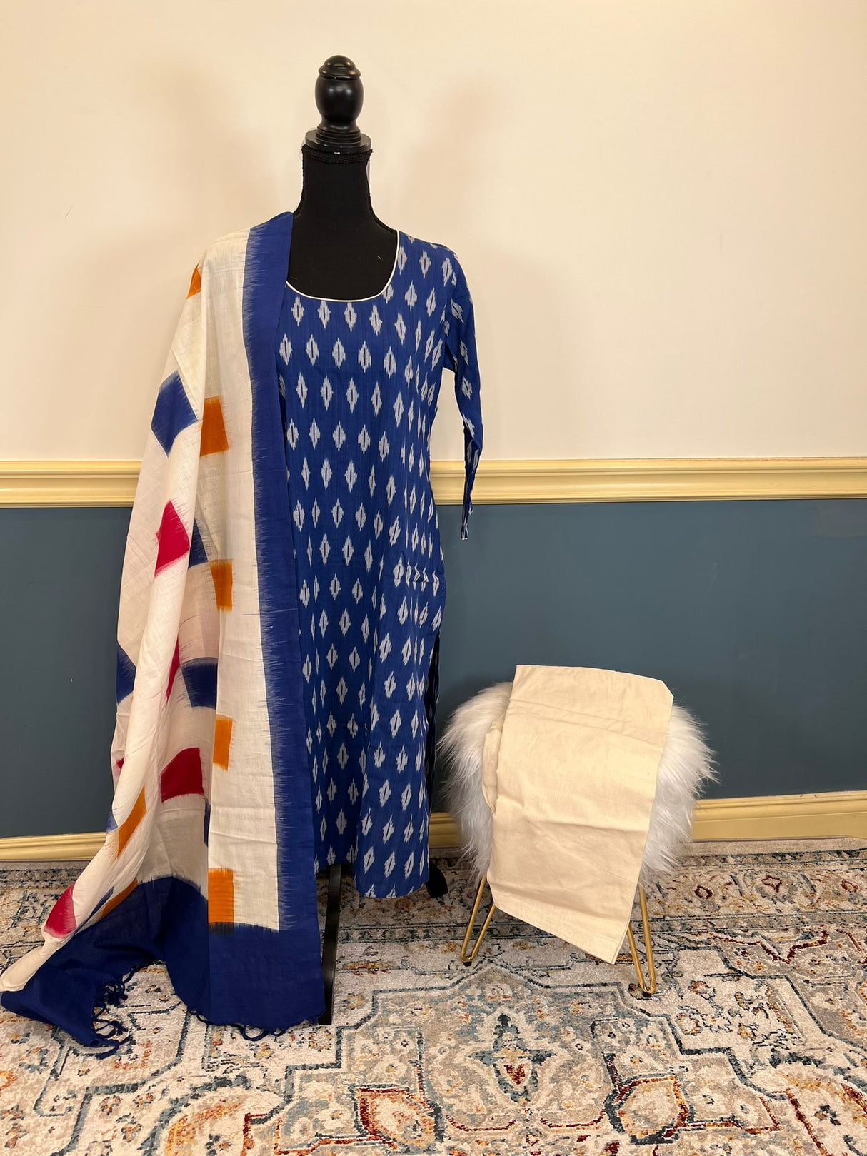 Handloom Ikkat Salwer Kamiz