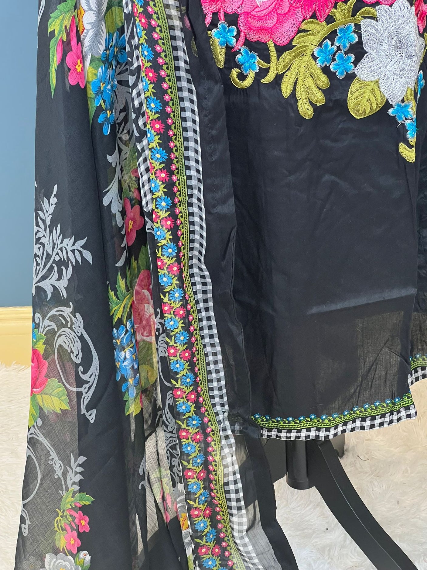 Pakistani Stitched lawn Embroidered Salwar kameez ready to ship